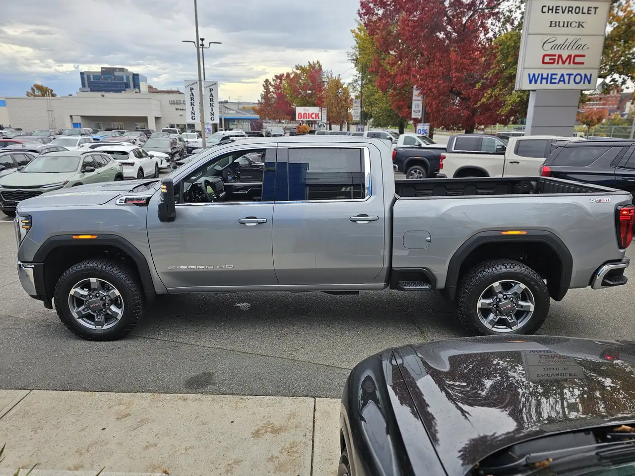 GMC Sierra 3500HD снимка GMC Sierra 3500HD