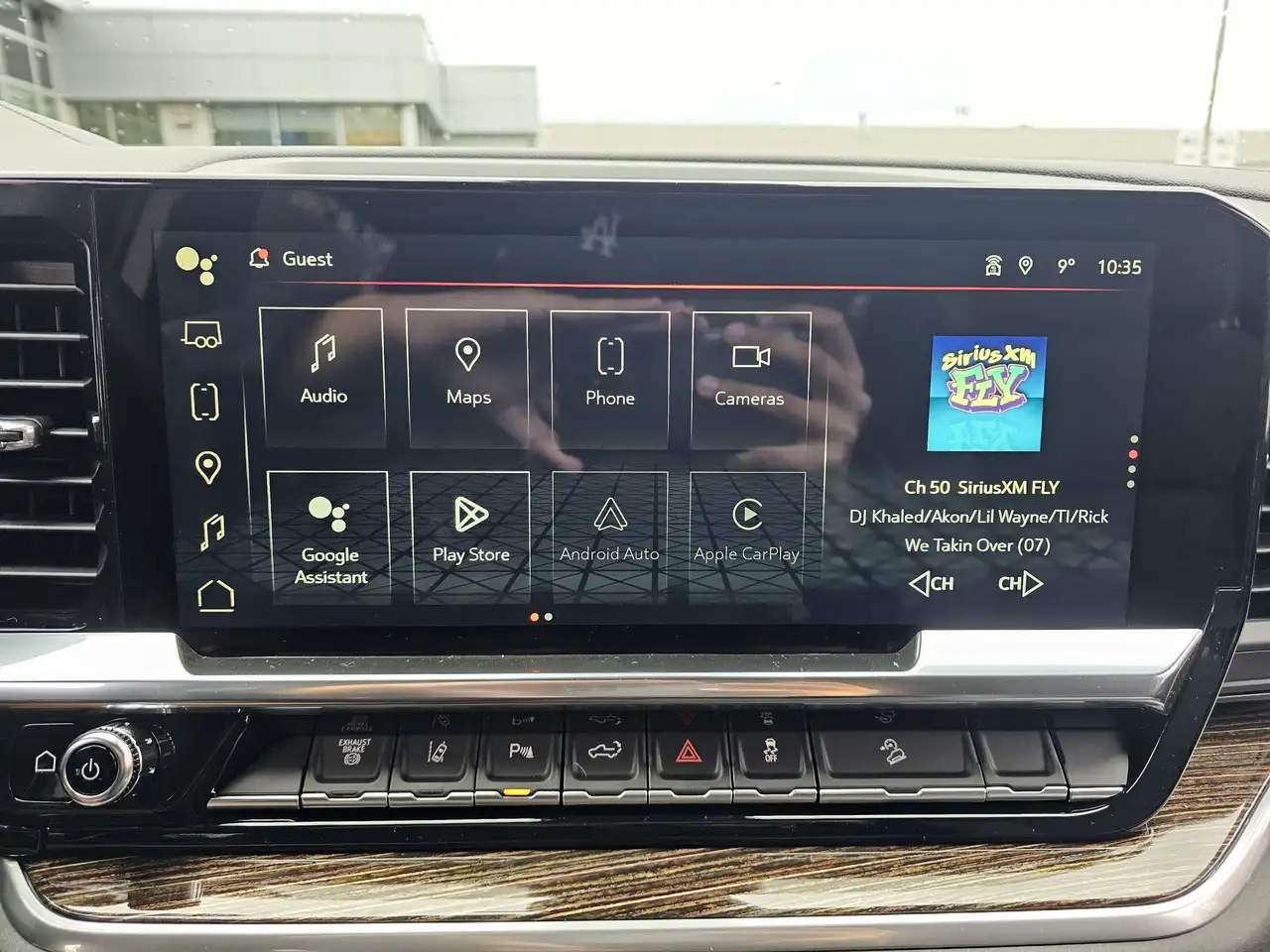 GMC Sierra 3500HD снимка GMC Sierra 3500HD