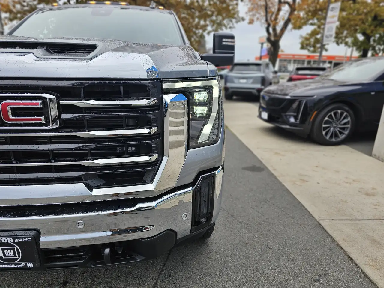 GMC Sierra 3500HD снимка GMC Sierra 3500HD