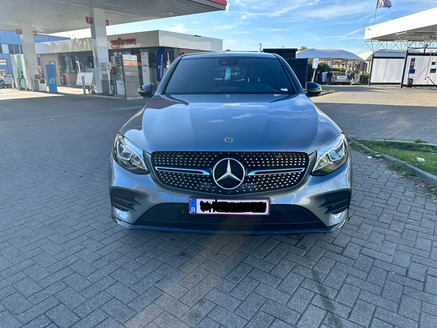 Mercedes-Benz GLC 220 d Coupe 4Matic 9G-TRONIC AMG Line Gris - 2