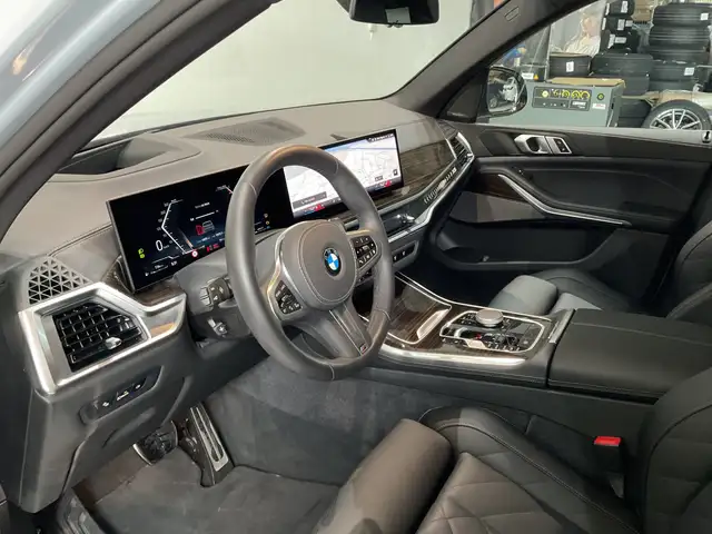 BMW X5 X5 view 6