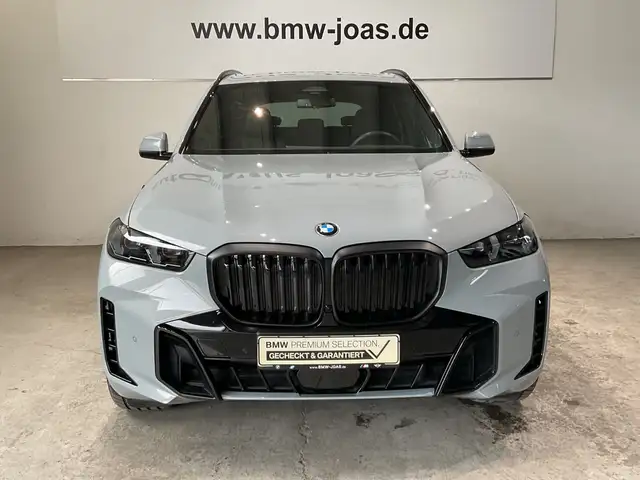 BMW X5 X5 view 2