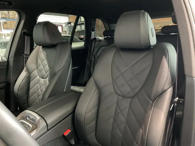 BMW X5 X5 view 8