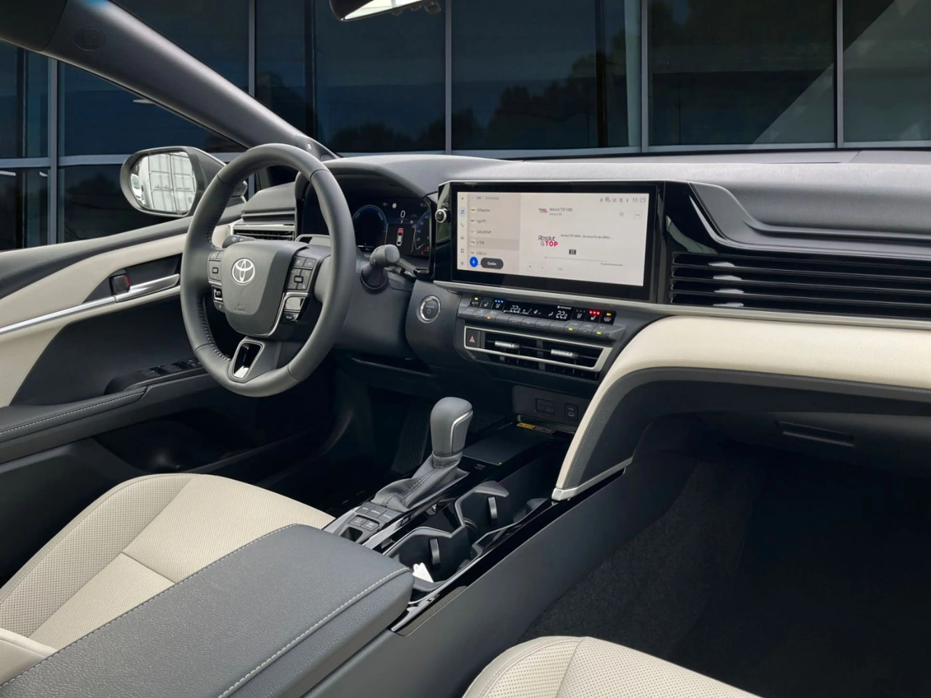 Toyota Camry 2.5 Hybrid Executive JBL*Leder*Memory — photo 7