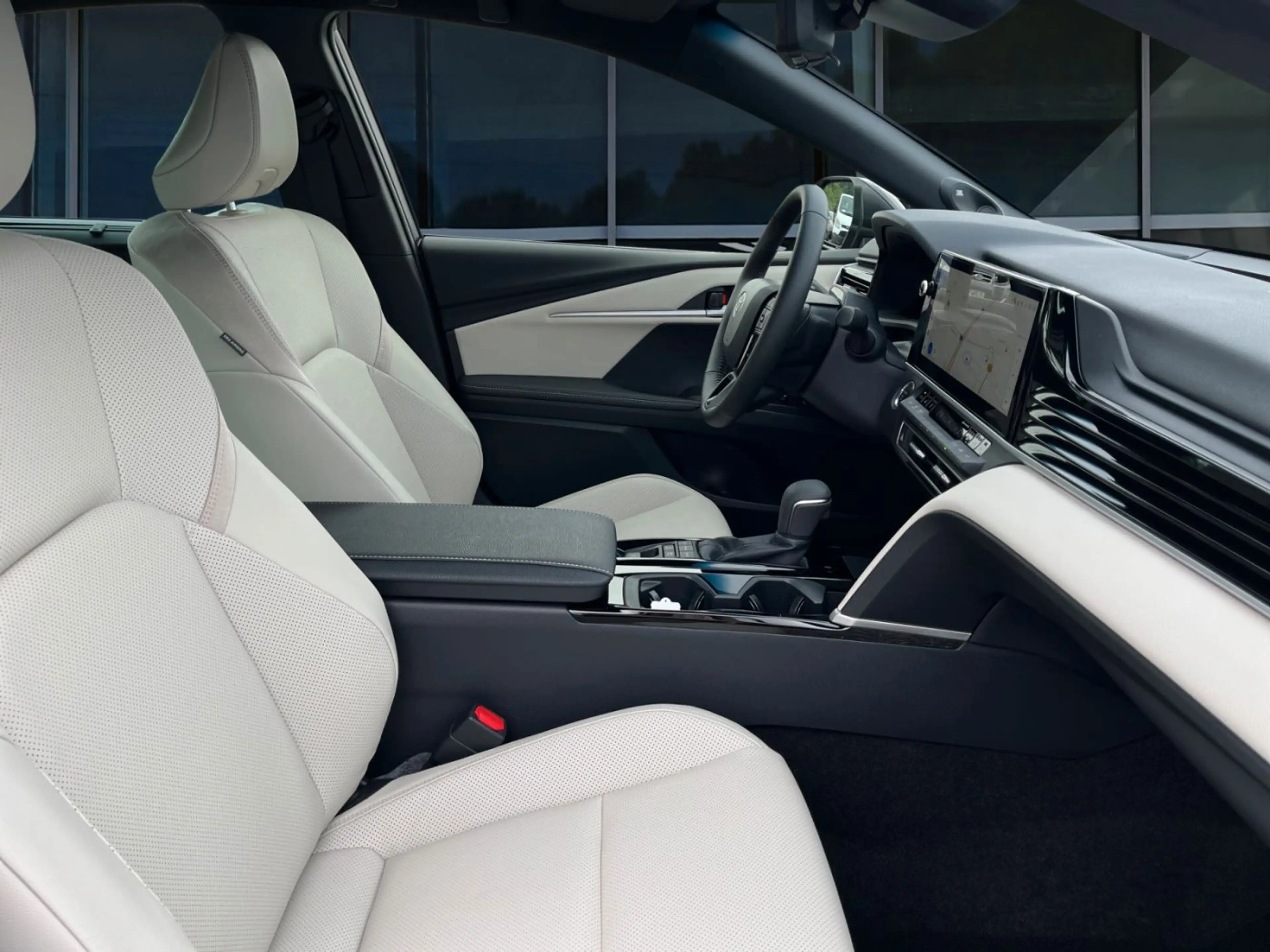 Toyota Camry 2.5 Hybrid Executive JBL*Leder*Memory — photo 12