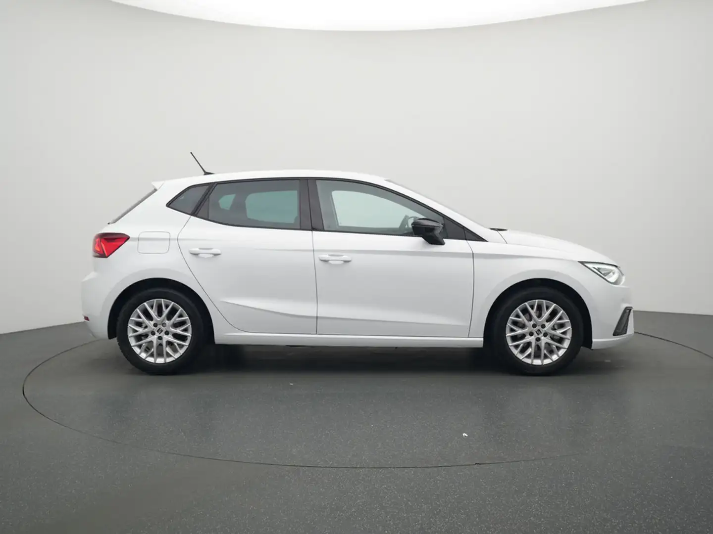 SEAT Ibiza FR NAVI VIRT CARPLAY LED SHZ PDC Weiß - 2