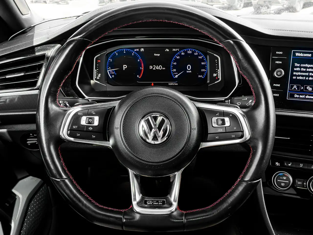 Volkswagen Jetta снимка Volkswagen Jetta
