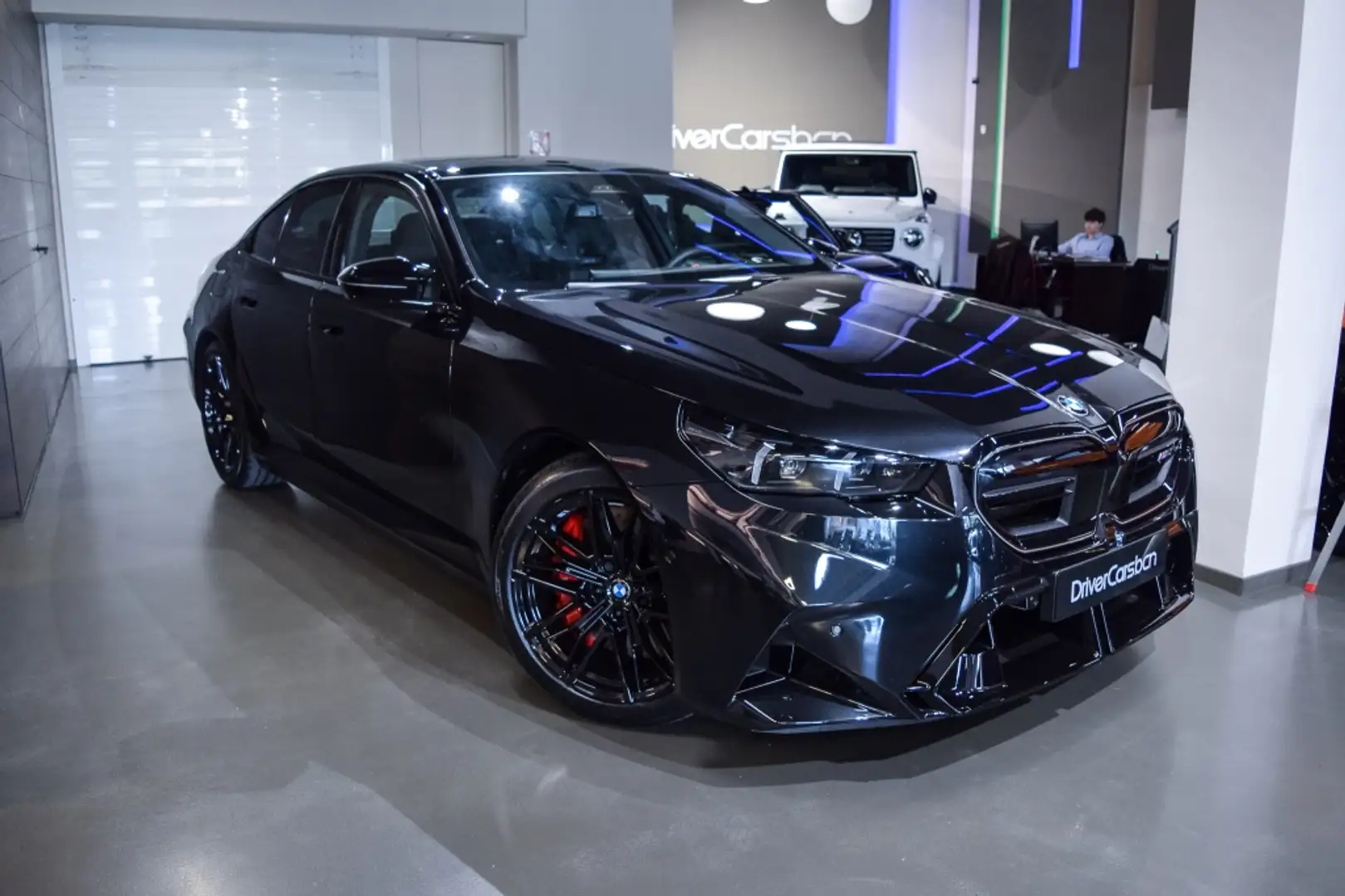 BMW M5 Zwart - 2