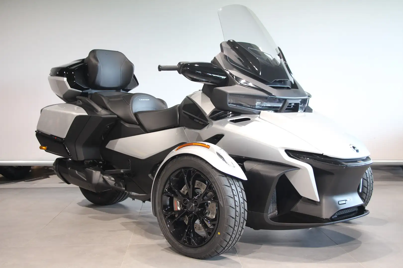 Can-Am Spyder RT LIMITED Zilver - 1