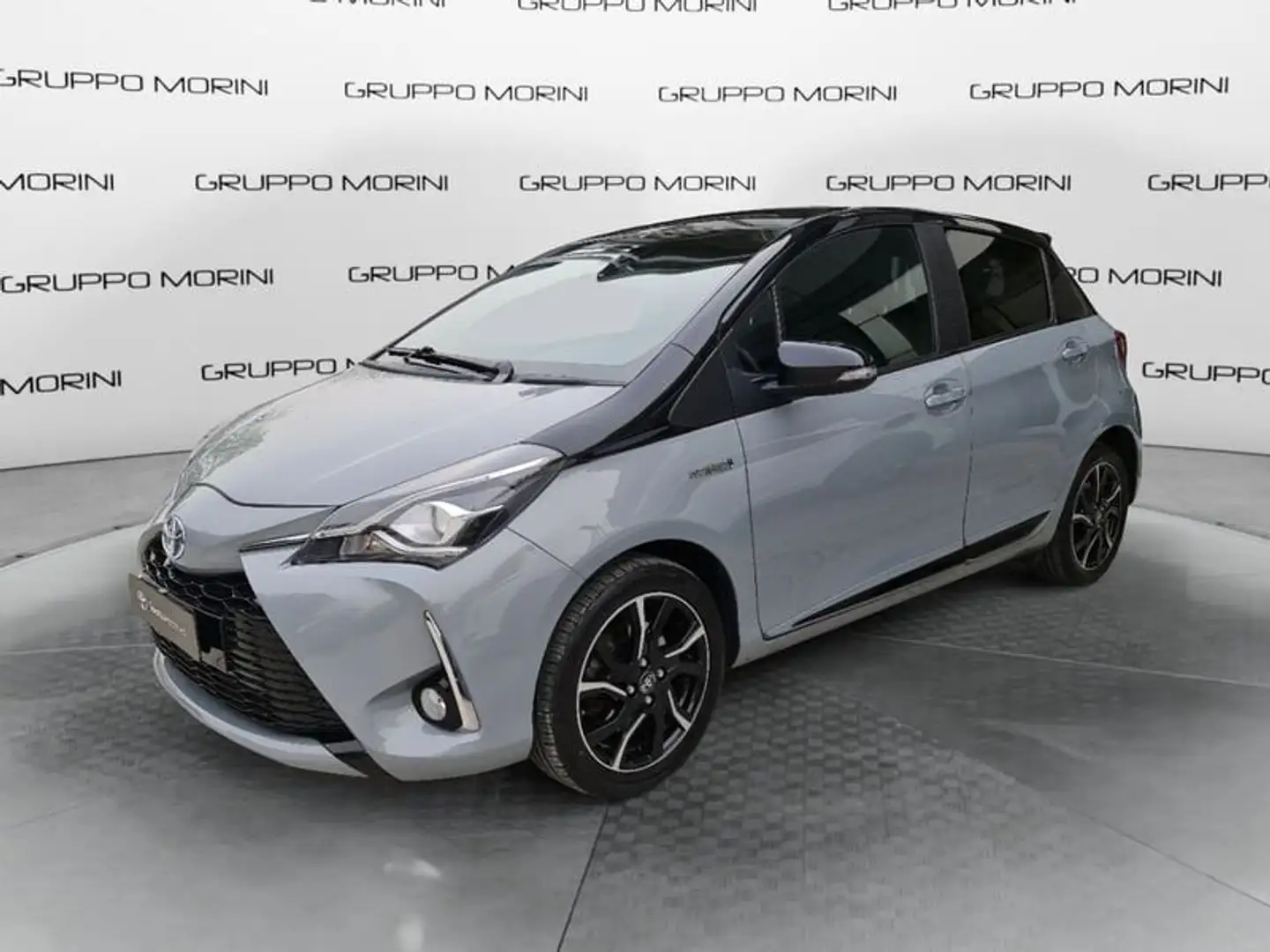 Toyota Yaris 1.5 Hybrid 5 porte Trend "Grey Edition" - 1