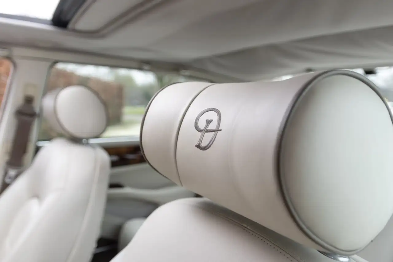Daimler 4.0 V8 LWB, foto 11