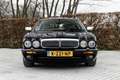 Daimler Sonstige 4.0 V8 LWB Schwarz - thumbnail 2