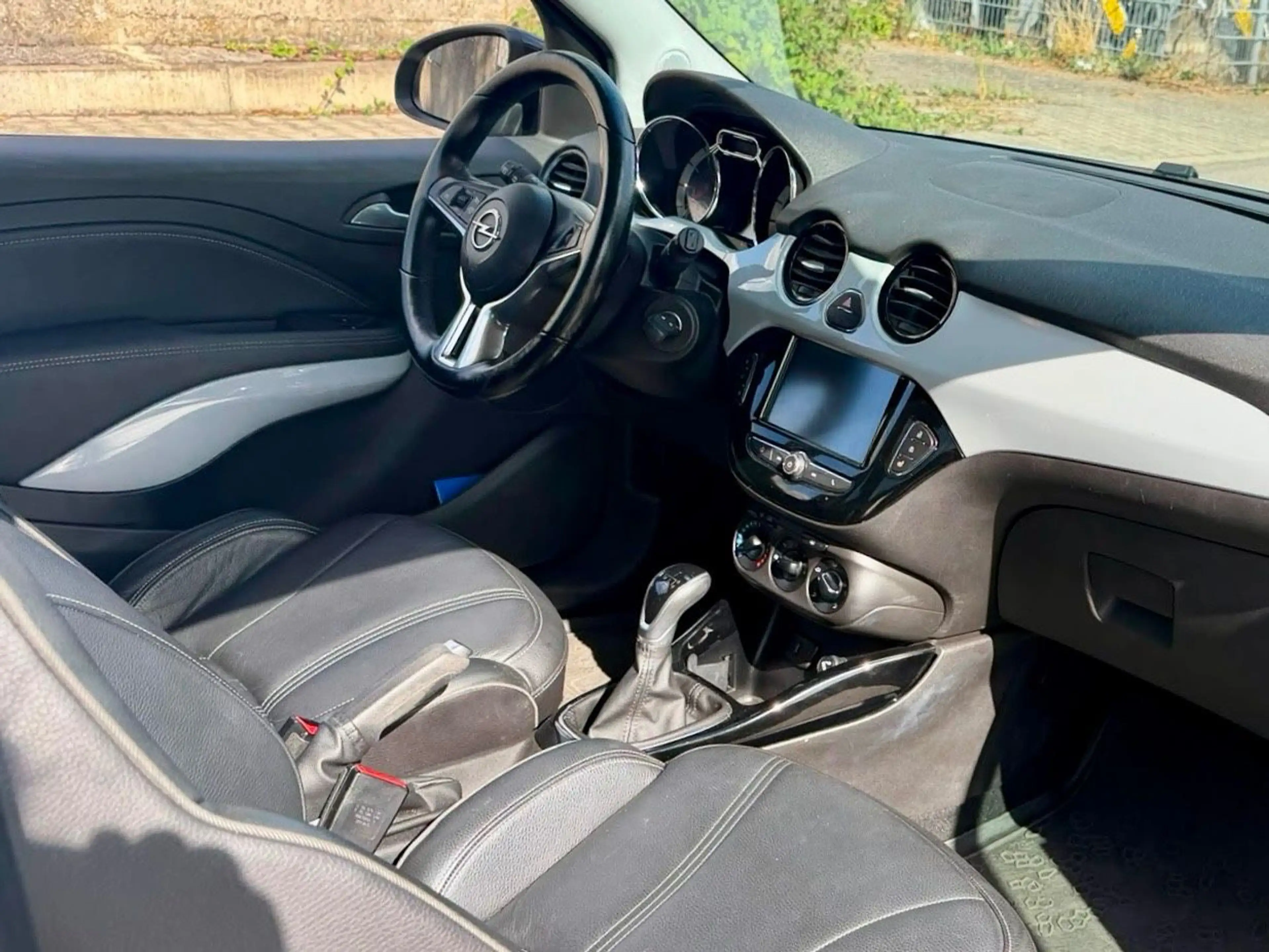 Opel Adam Jam*AppleCarPlay*AHZ*Sterne* — photo 8