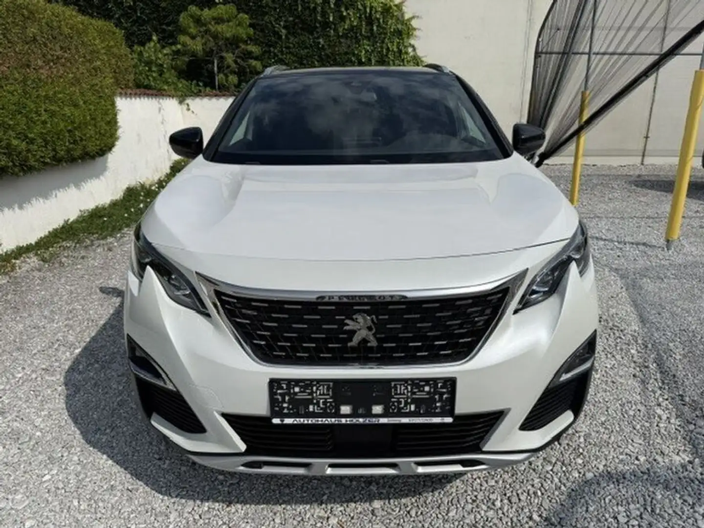 Peugeot 3008 1,5 BlueHDi 130 S&S EAT8 GT Line Aut. Weiß - 2