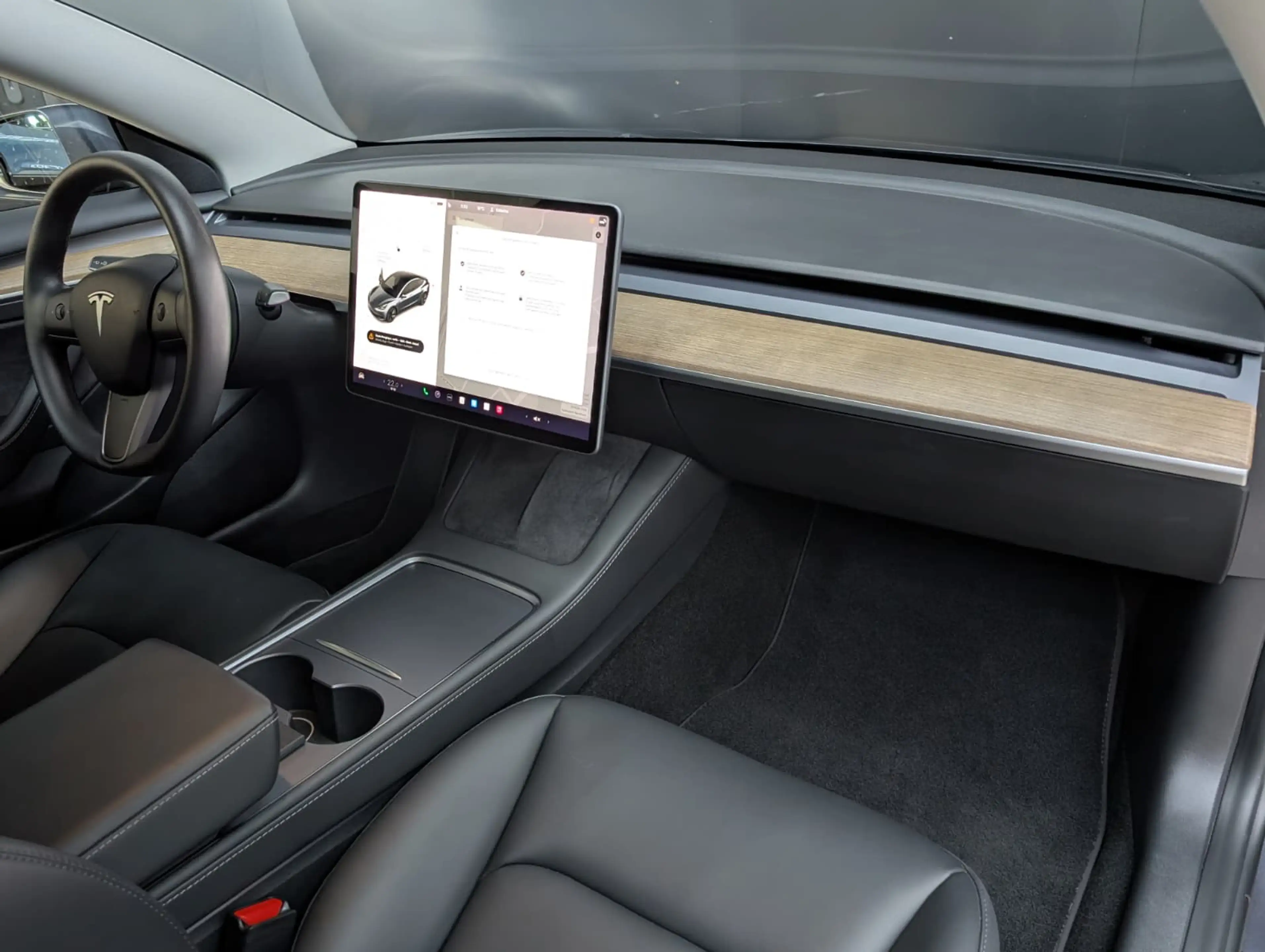 Tesla Model 3 RWD PANO+LED+NAVI+SHZ+KAMERA+ACC+18+ — photo 15