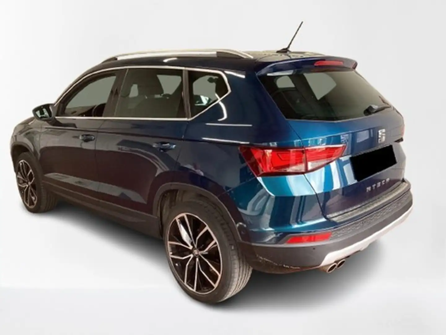 SEAT Ateca 1.5 TSI DSG FR NAVI PANORAMA AHK REARVIEW Blau - 2