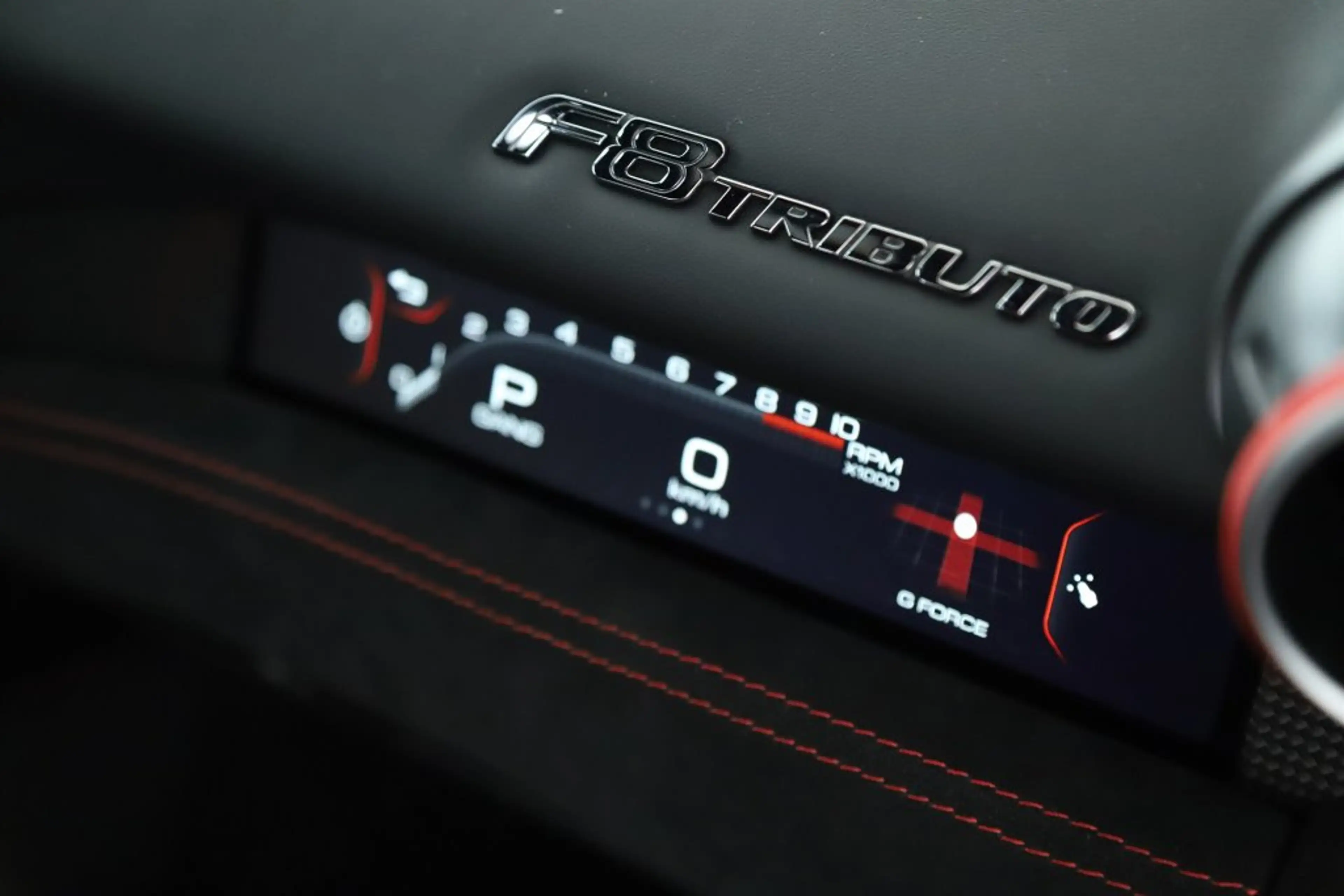 Ferrari F8 Tributo Ö-Auslieferung 1.BESITZ NUR 13.362KM — photo 13