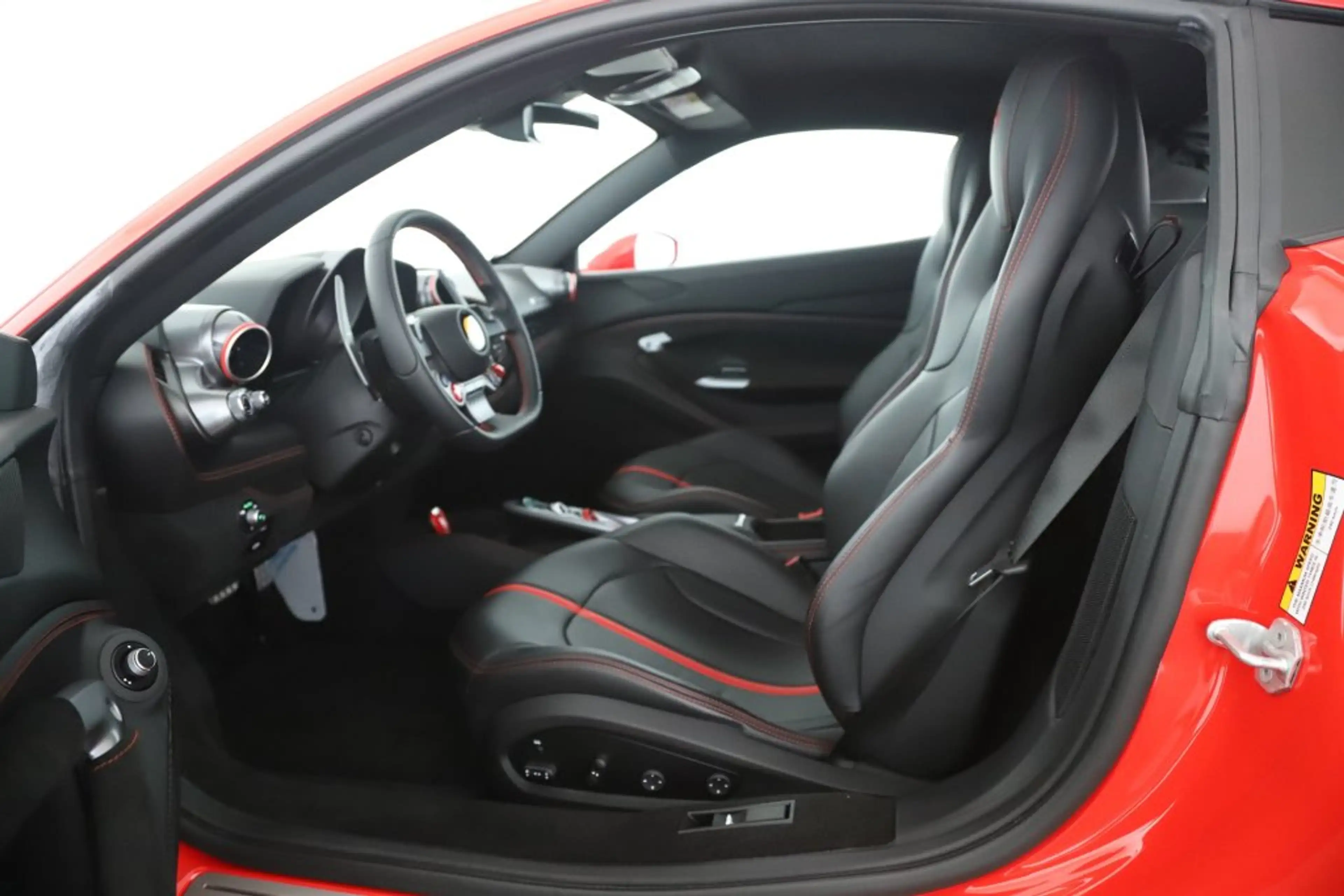 Ferrari F8 Tributo Ö-Auslieferung 1.BESITZ NUR 13.362KM — photo 9