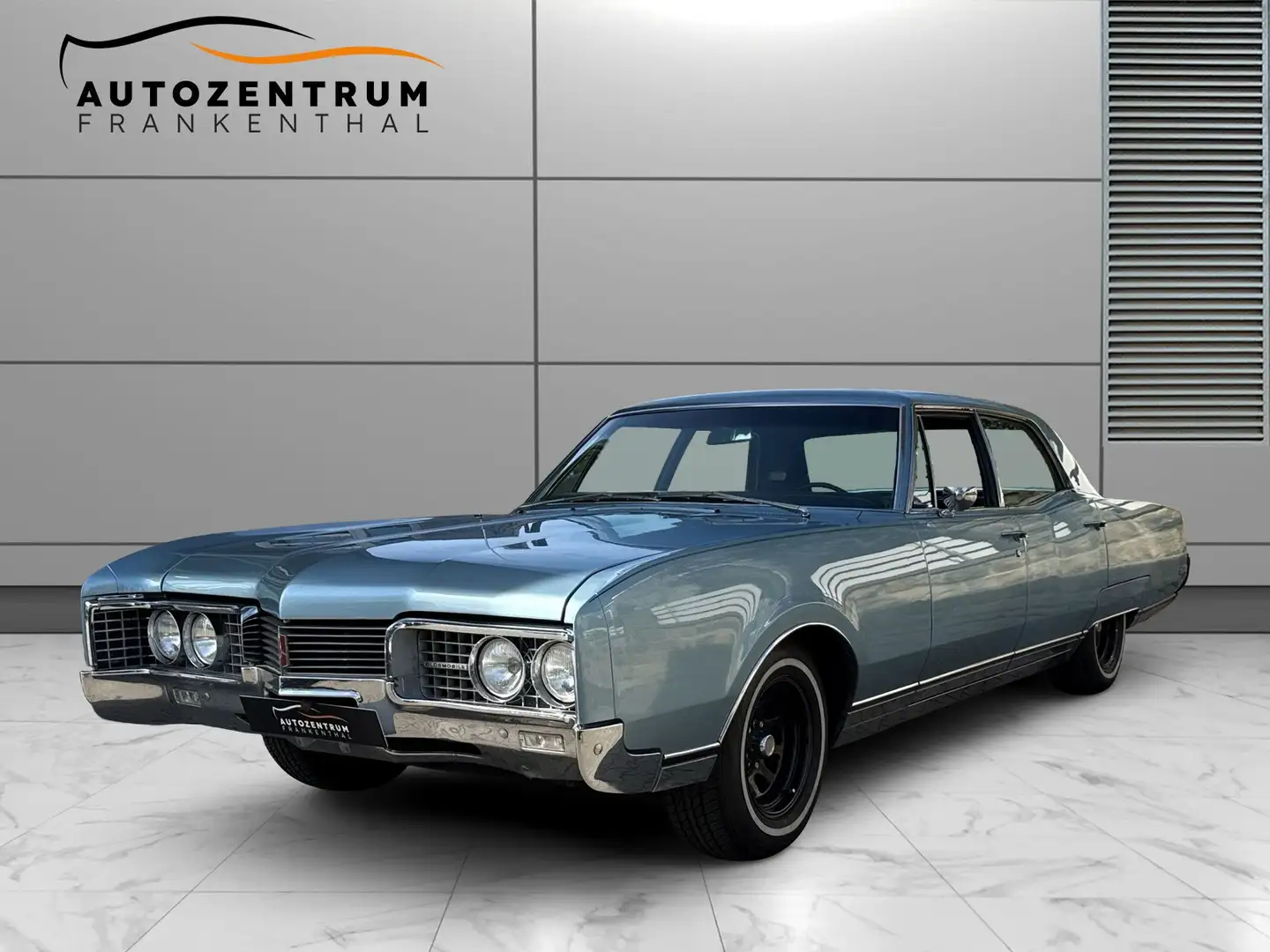 Oldsmobile 98 Azul - 1