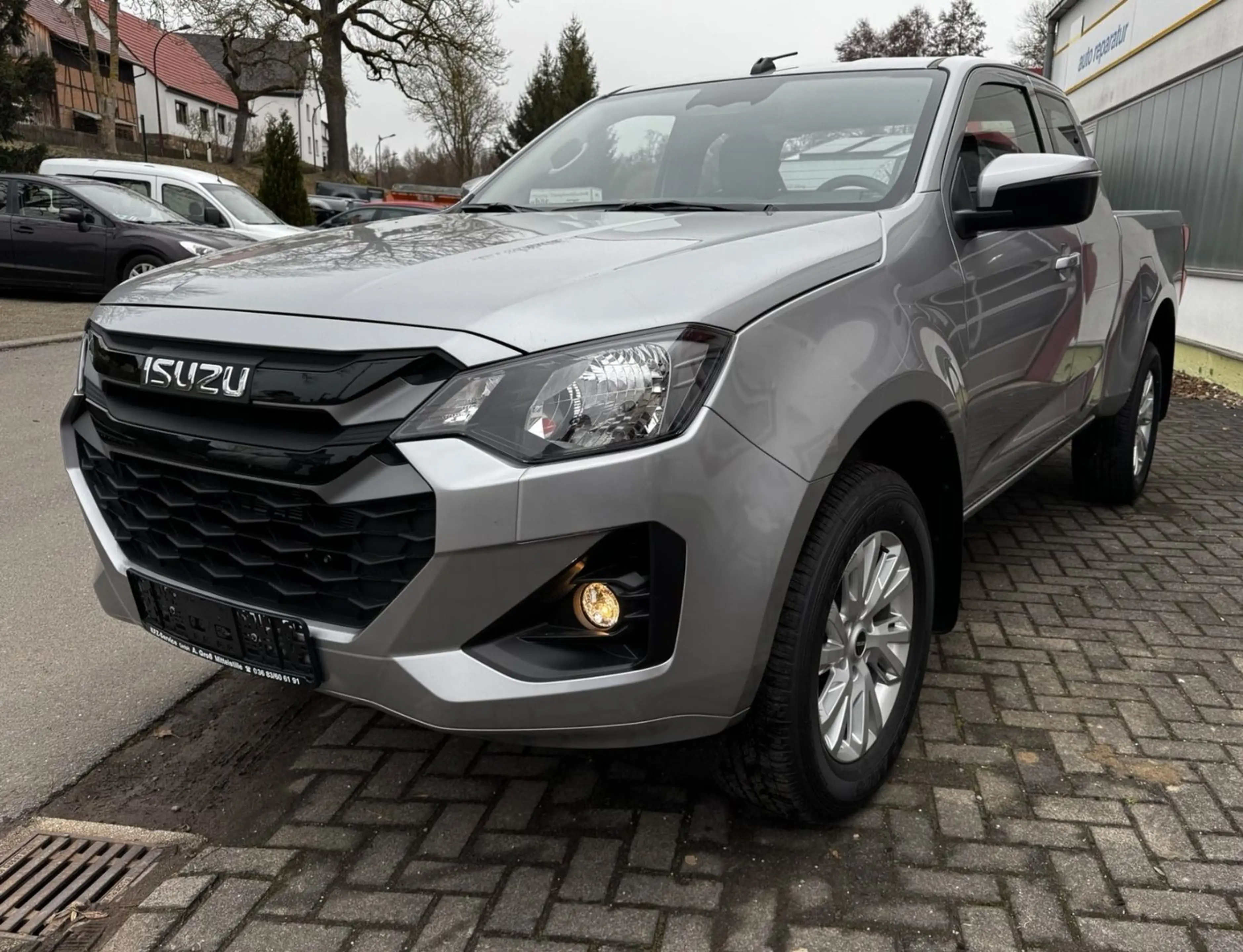 Isuzu D-Max Space Cab 4WD LS AT Rough Terrain Mode