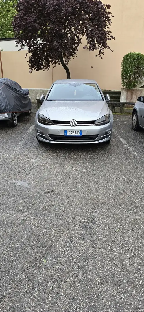 Volkswagen Golf 5p 1.6 tdi Highline c/xeno - 2