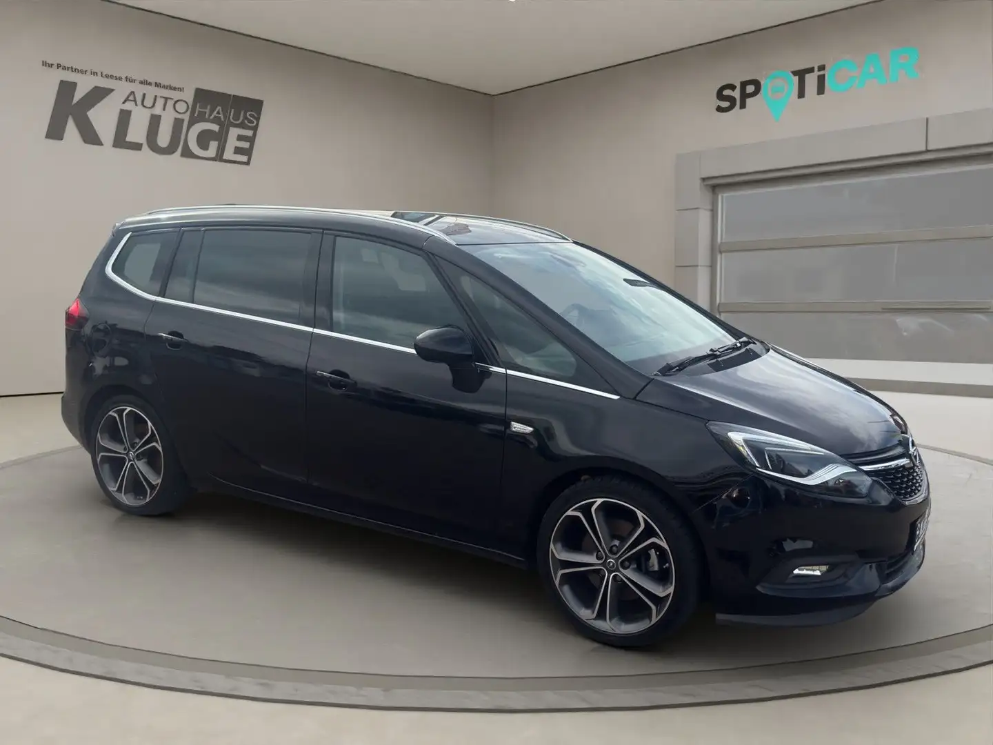 Opel Zafira C 2,0 CDTi Innov. , RFK, AHK, Navi Schwarz - 2