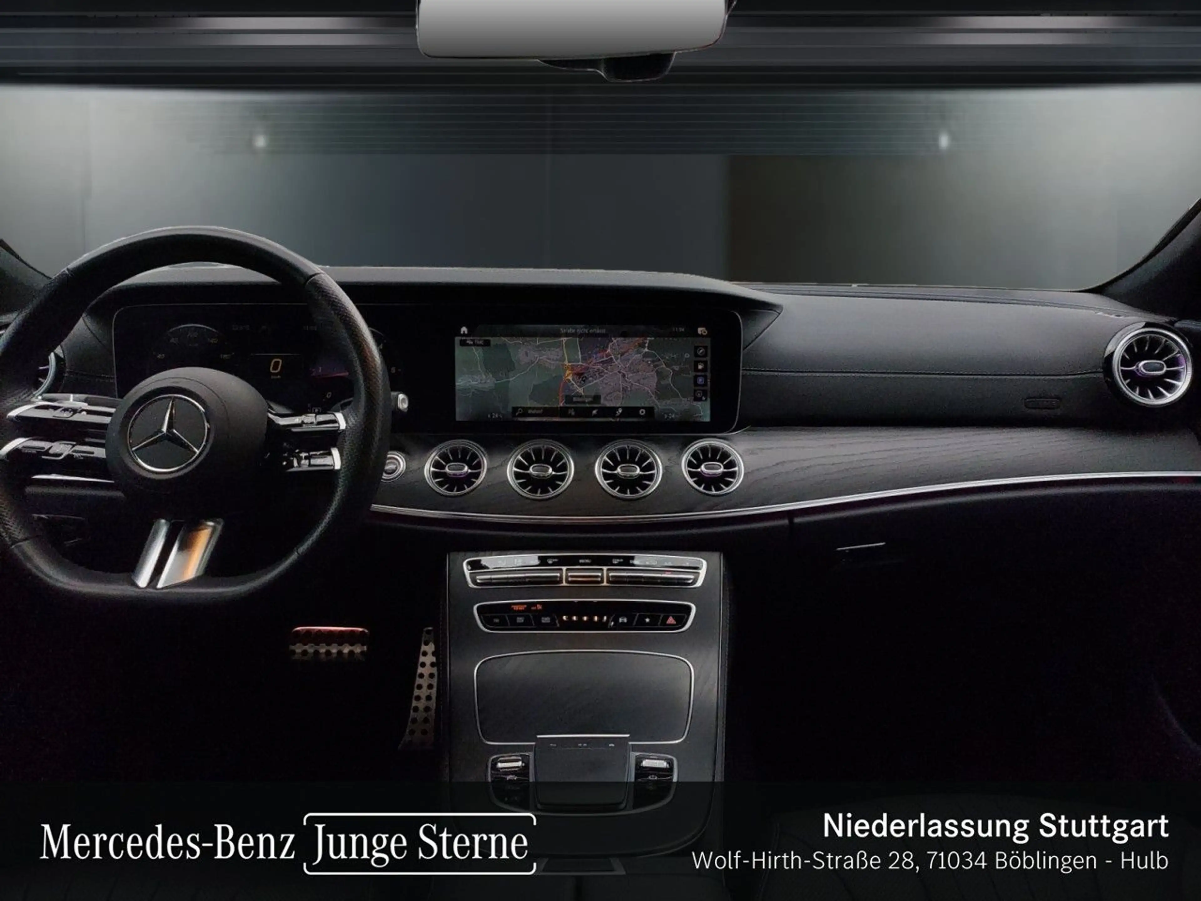 Mercedes-Benz CLS 300 d Cp. 4M AMG Fahrass WideScreen Multibeam — photo 15