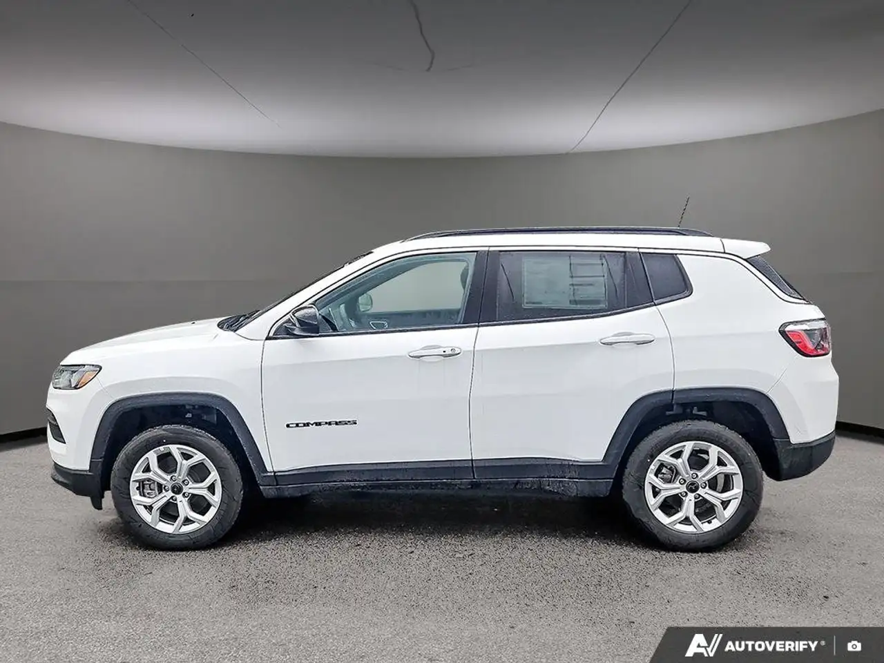 Jeep Compass снимка Jeep Compass