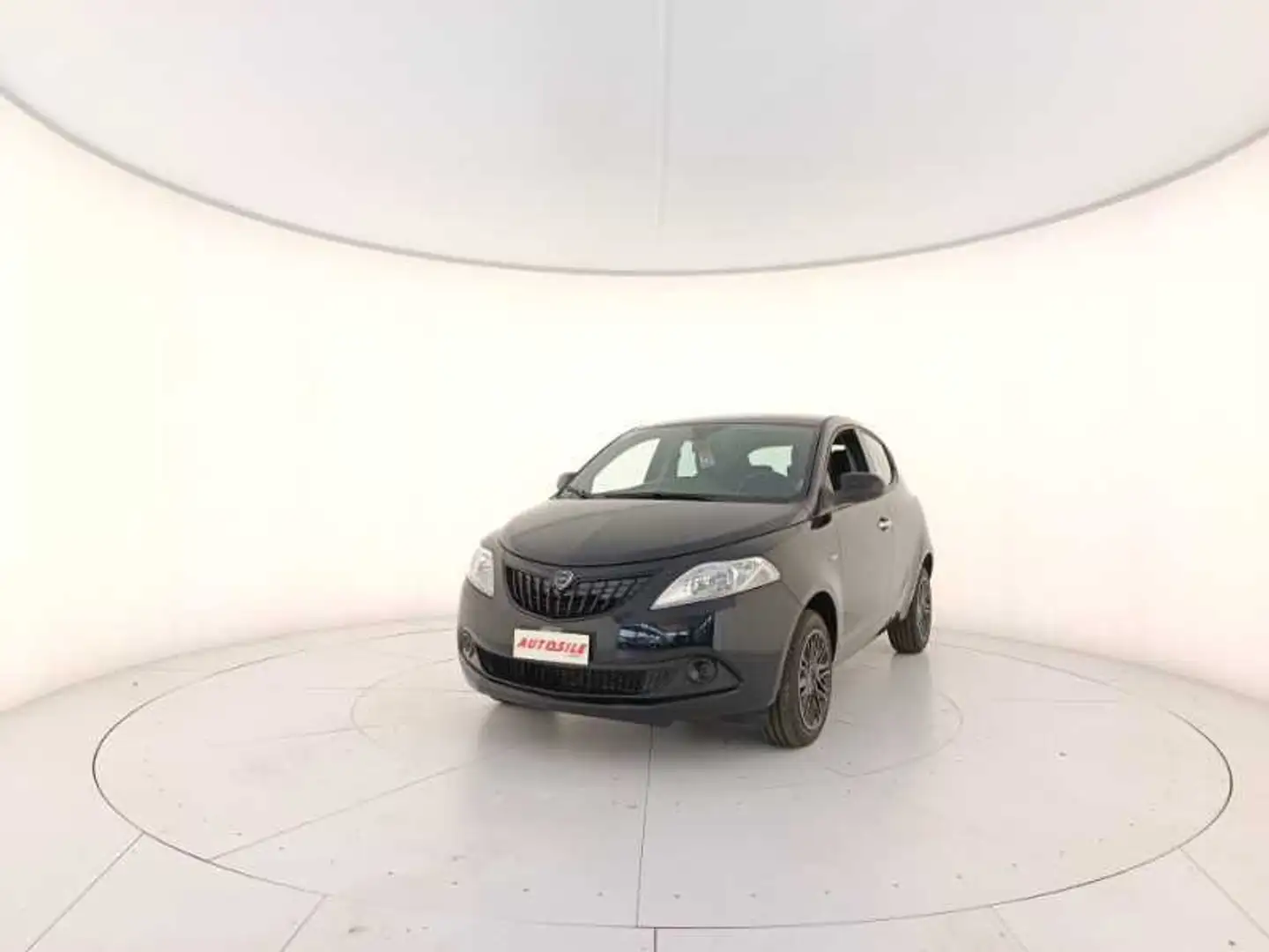 Lancia Ypsilon III 2021 1.0 firefly hybrid Oro s&s 70cv Nero - 1