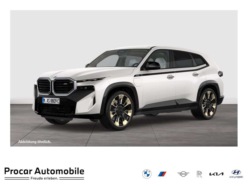 2025 BMW XM