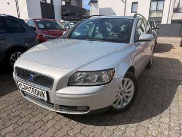Kombi 2.4i Summum LEDER SHZ ZAHNRIEMEN-NEU