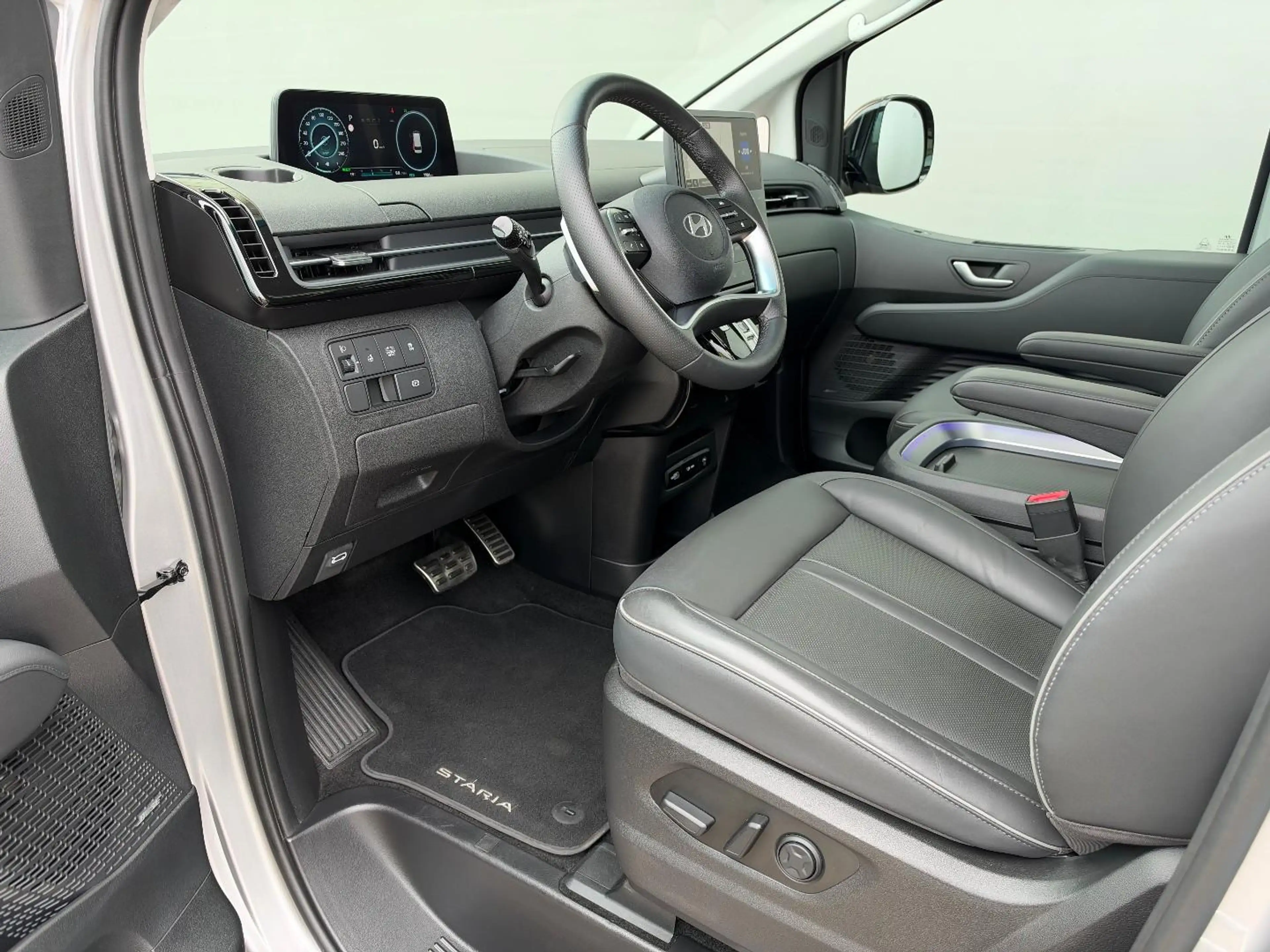 Hyundai STARIA 1.6T-GDI HEV | Signature 7p.| Uniek in NL!! — photo 8
