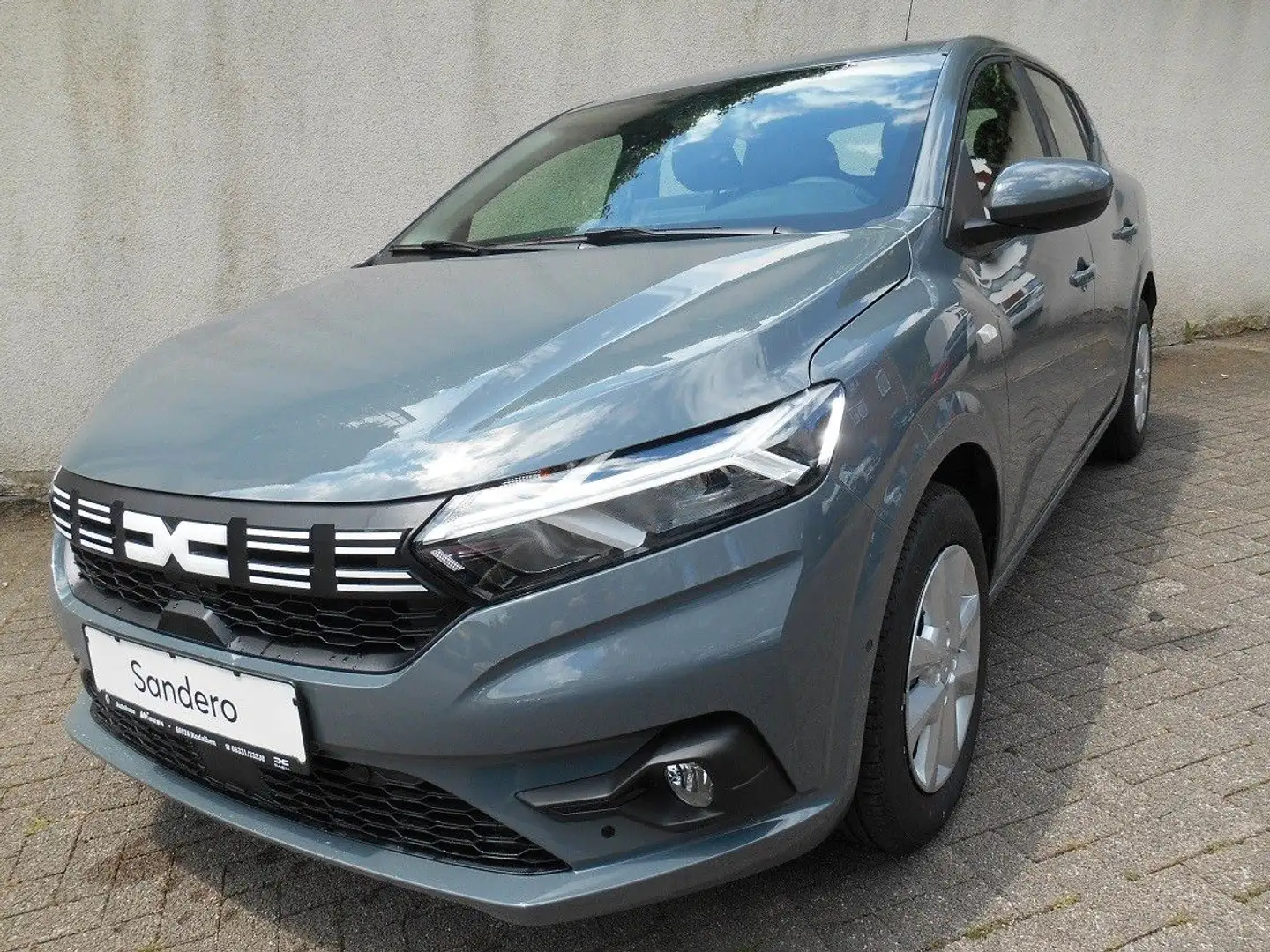 Dacia Sandero TCe 90 Expression *SOFORT AN LAGER* Grau - 1