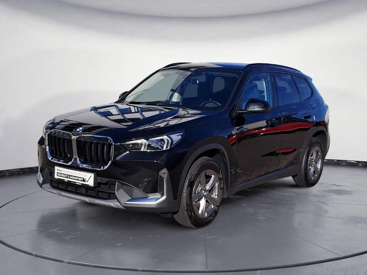BMW X1 sDrive20i Navi DSG Bluetooth PDC Kurvenlicht Schwarz - 2