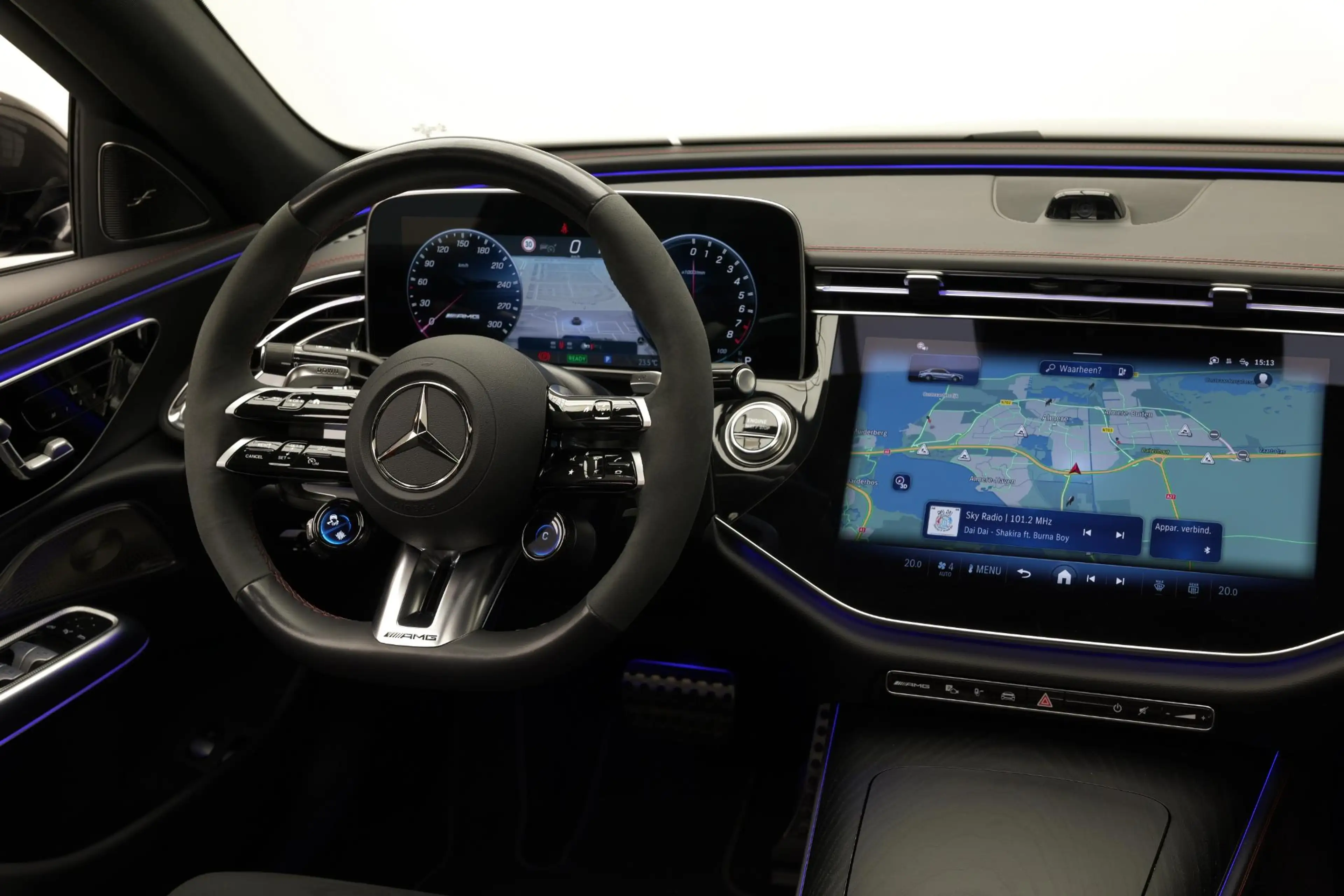 Mercedes-Benz E 53 AMG 4MATIC+ Night Edition |Pano|Hyperscreen|Maxton|Bur — photo 10