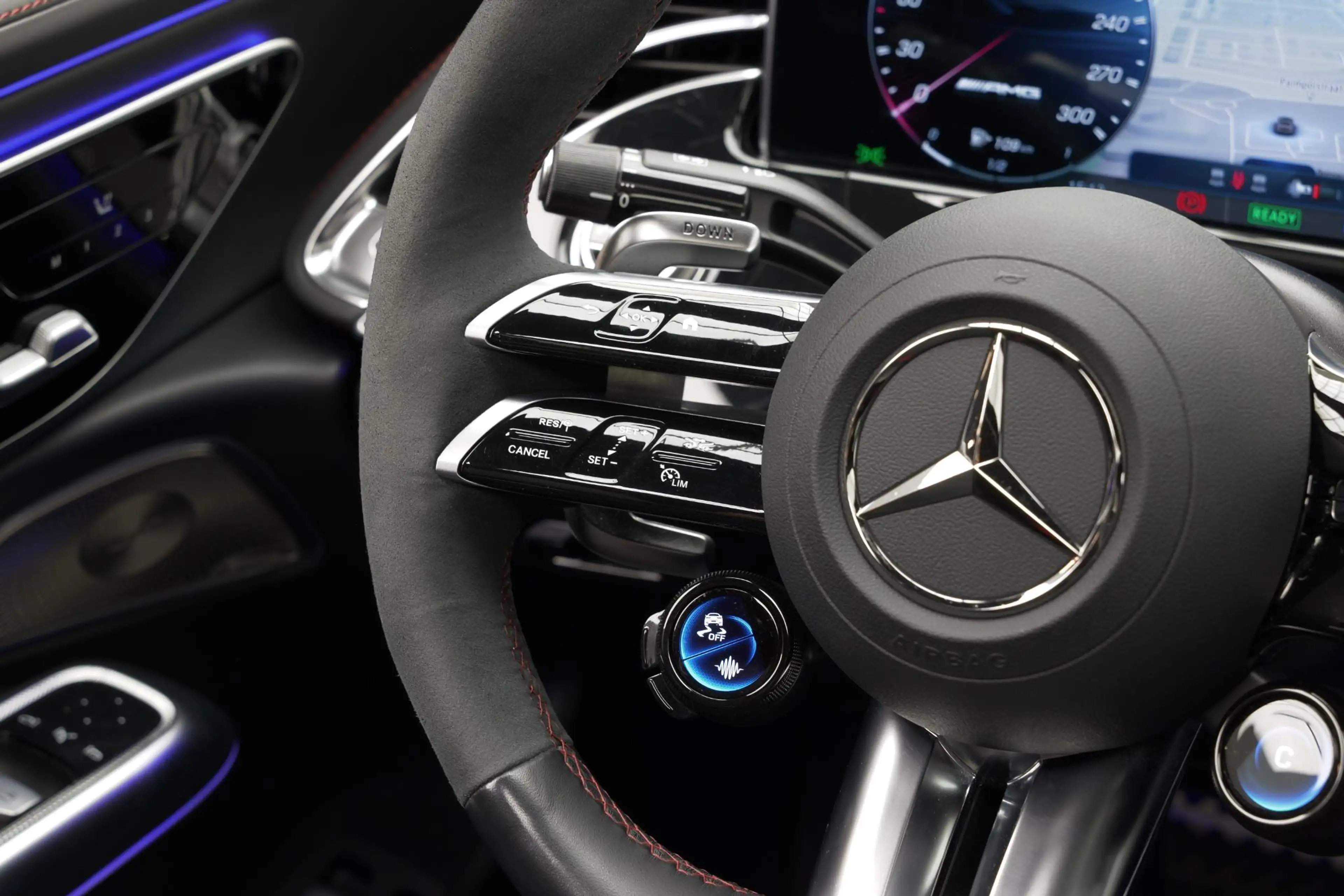 Mercedes-Benz E 53 AMG 4MATIC+ Night Edition |Pano|Hyperscreen|Maxton|Bur — photo 11