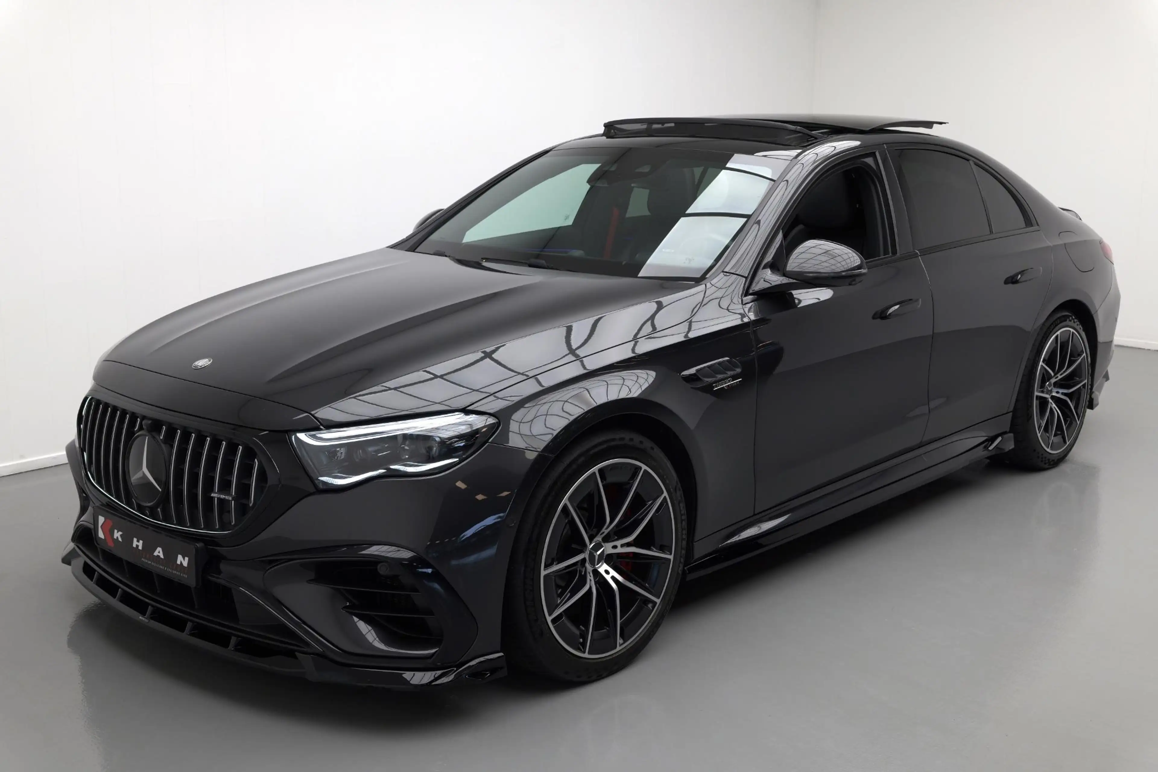 Mercedes-Benz E 53 AMG 4MATIC+ Night Edition |Pano|Hyperscreen|Maxton|Bur — photo 31
