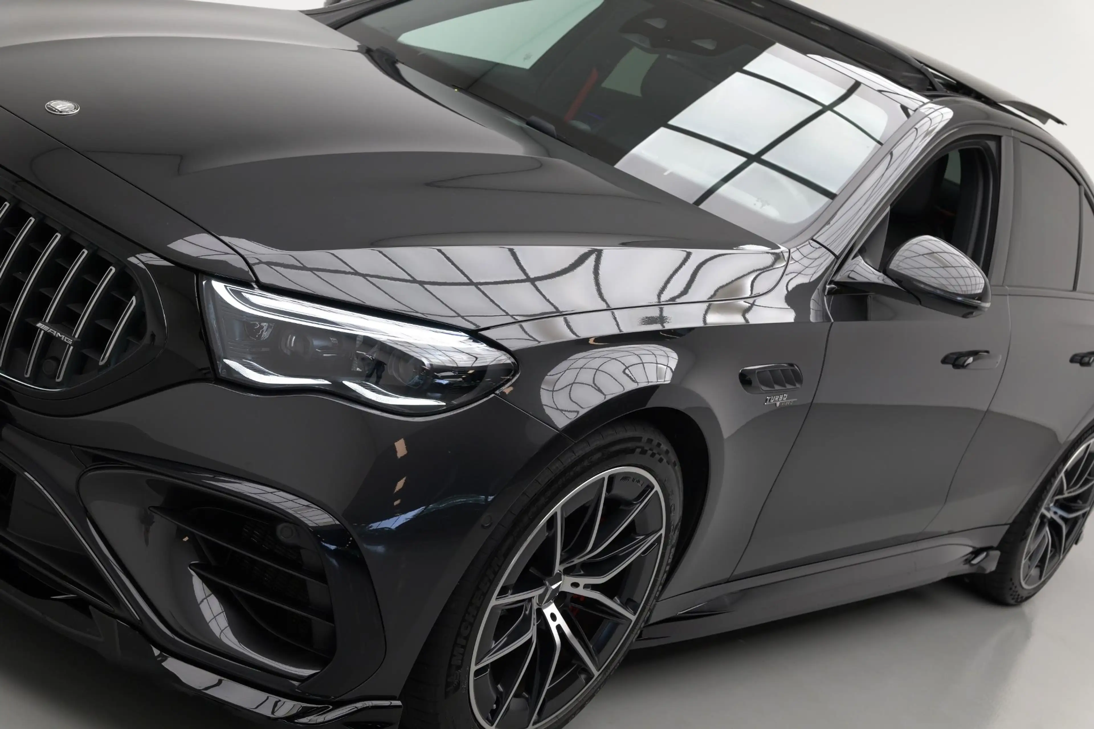 Mercedes-Benz E 53 AMG 4MATIC+ Night Edition |Pano|Hyperscreen|Maxton|Bur — photo 32