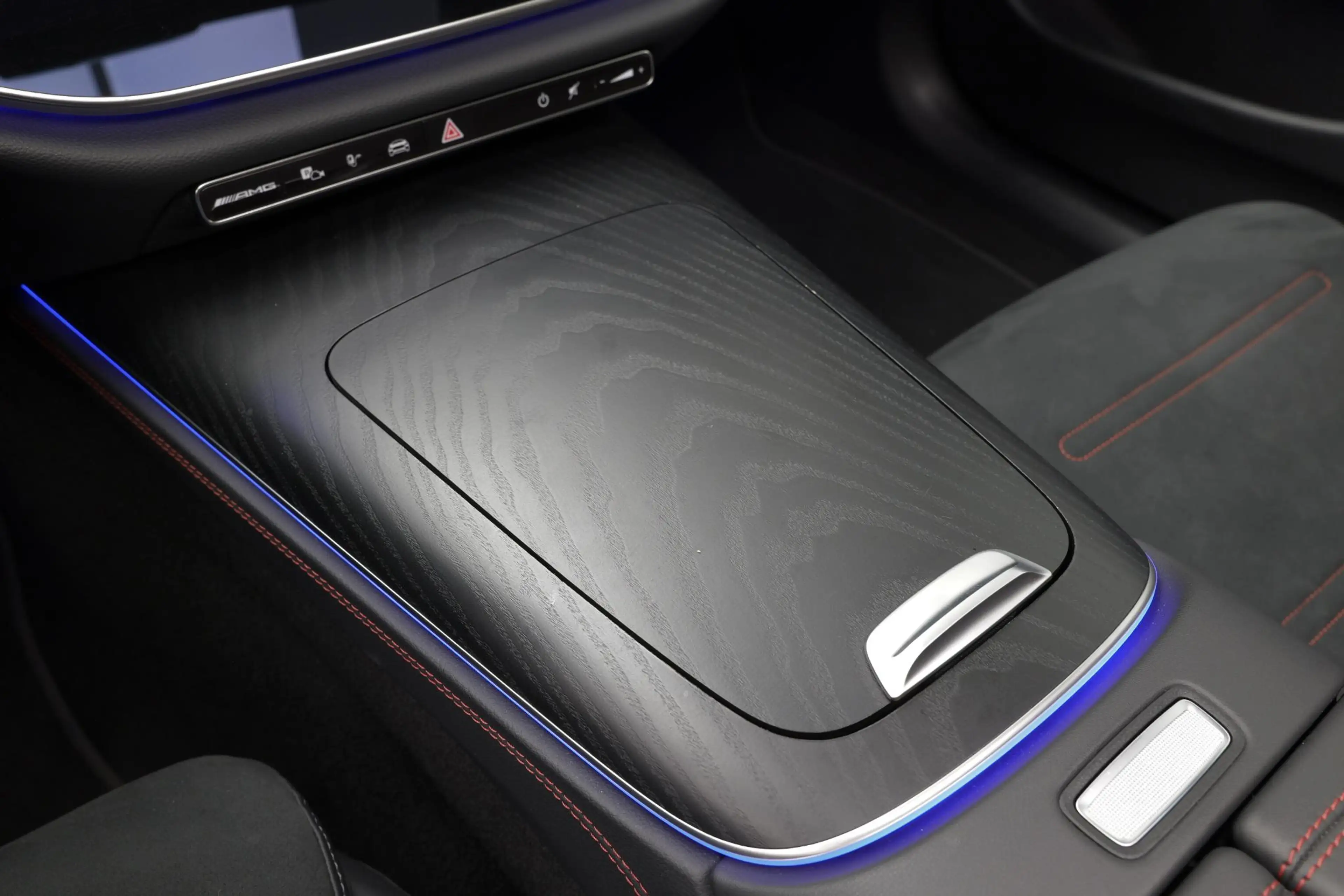 Mercedes-Benz E 53 AMG 4MATIC+ Night Edition |Pano|Hyperscreen|Maxton|Bur — photo 24