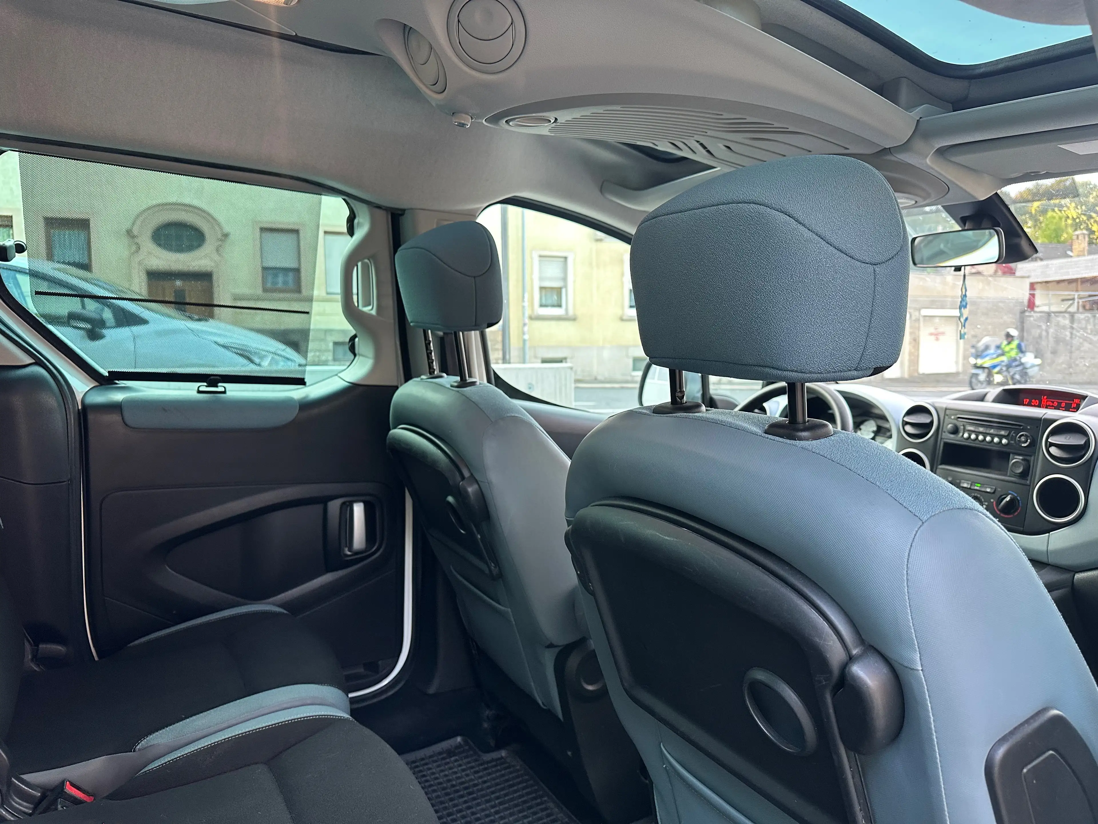 Citroen Berlingo Selection — photo 11