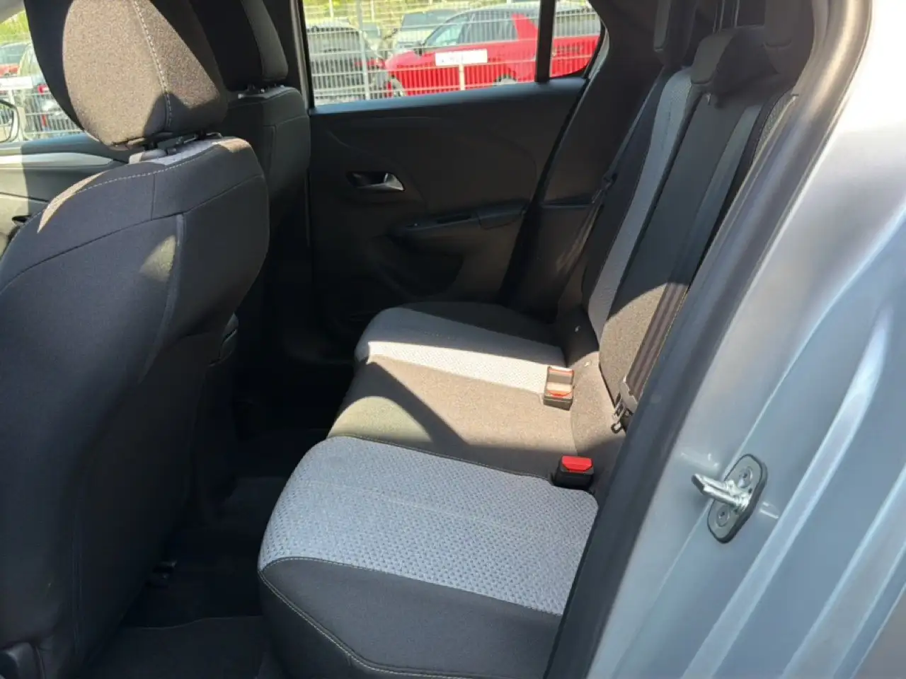 Opel Corsa Edition Einparkhilfe Sitzheizung 10