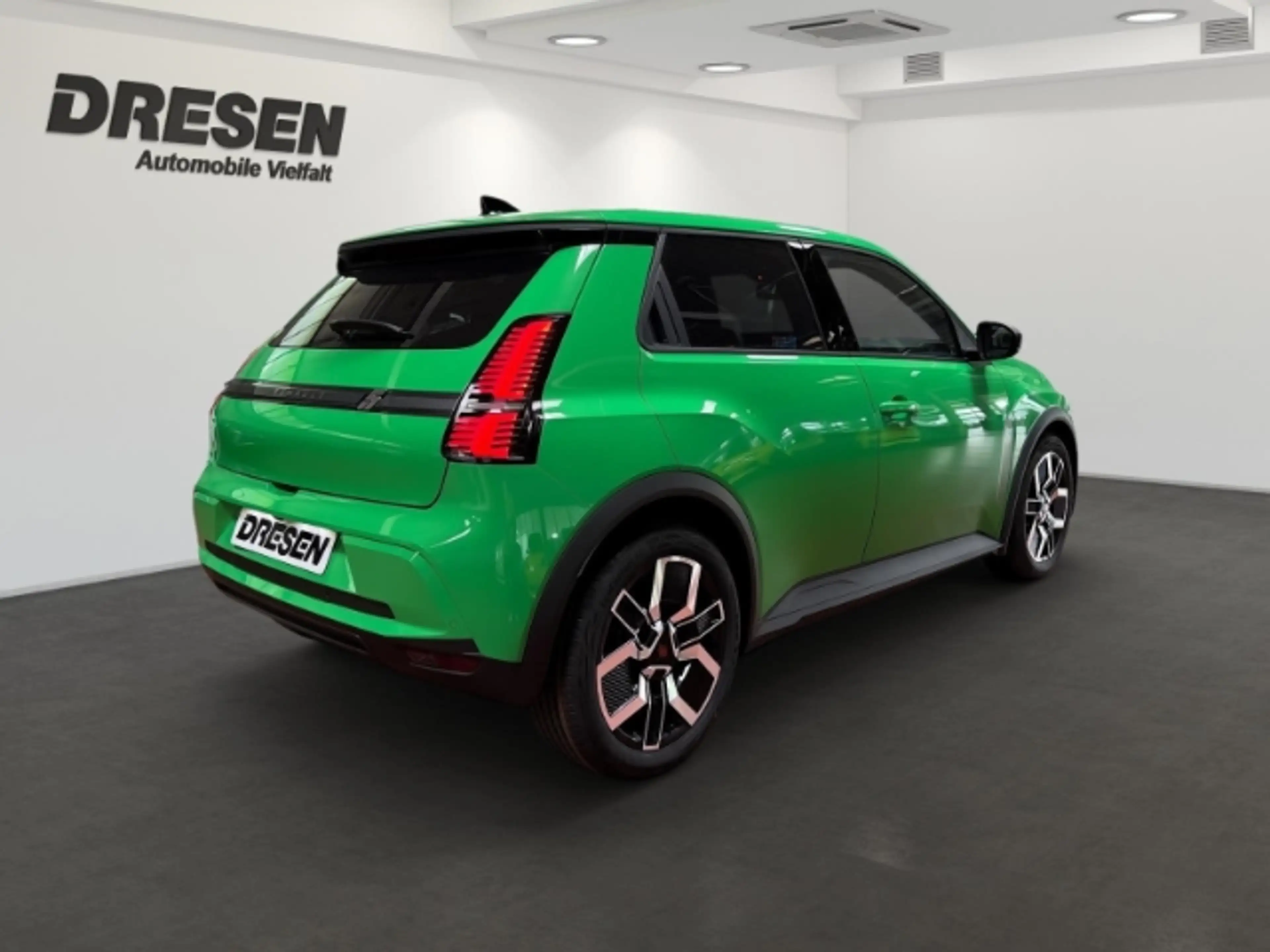 Renault R 5 E-Tech Techno 150 Comfort Range ALLWETTERREIFEN SI — photo 3