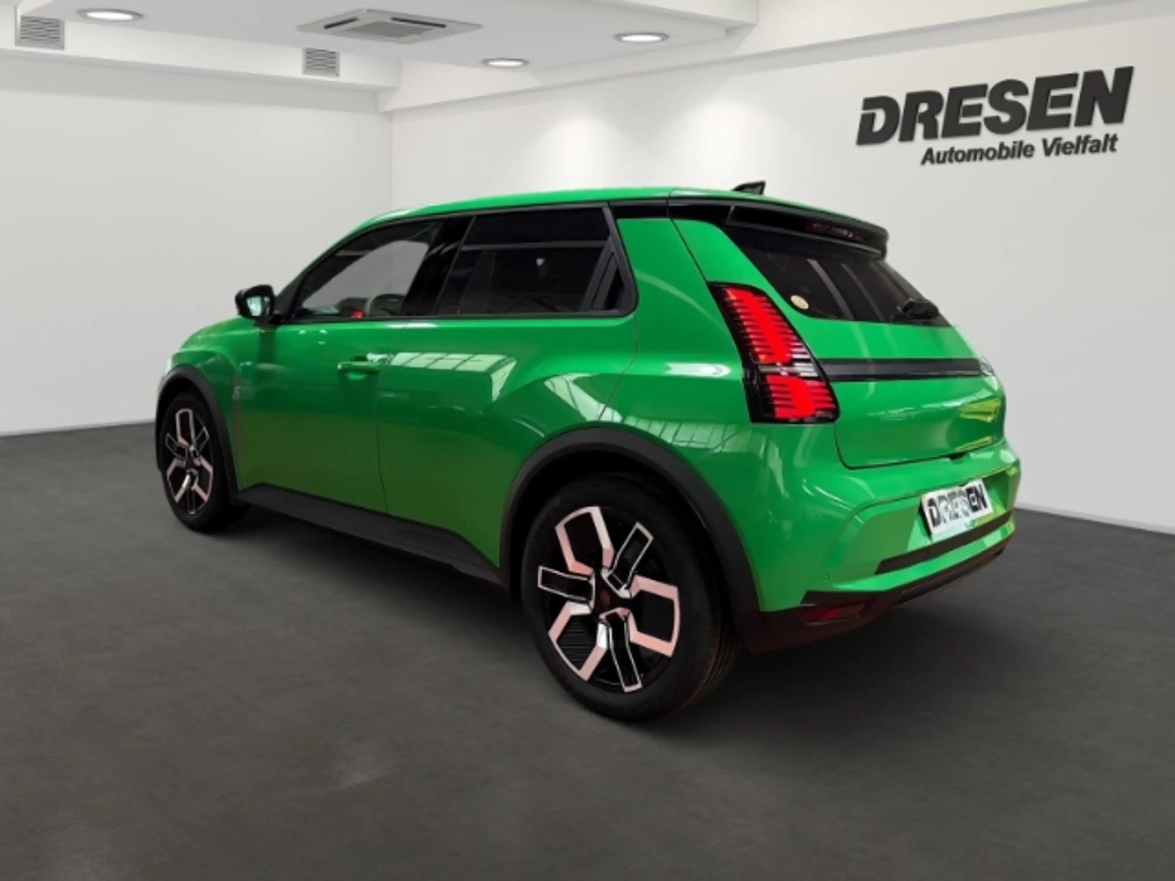 Renault R 5 E-Tech Techno 150 Comfort Range ALLWETTERREIFEN SI — photo 4