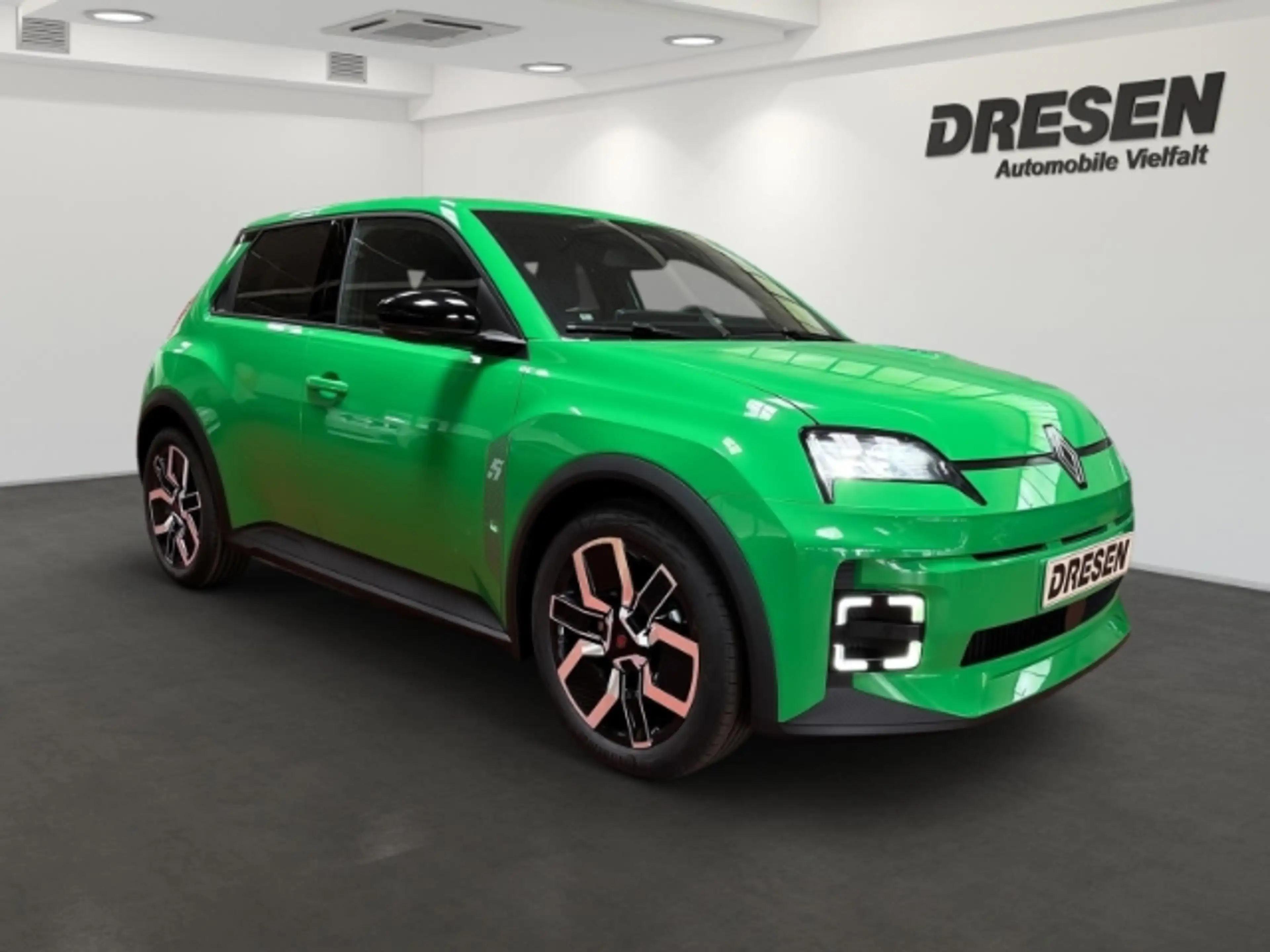 Renault R 5 E-Tech Techno 150 Comfort Range ALLWETTERREIFEN SI — photo 2