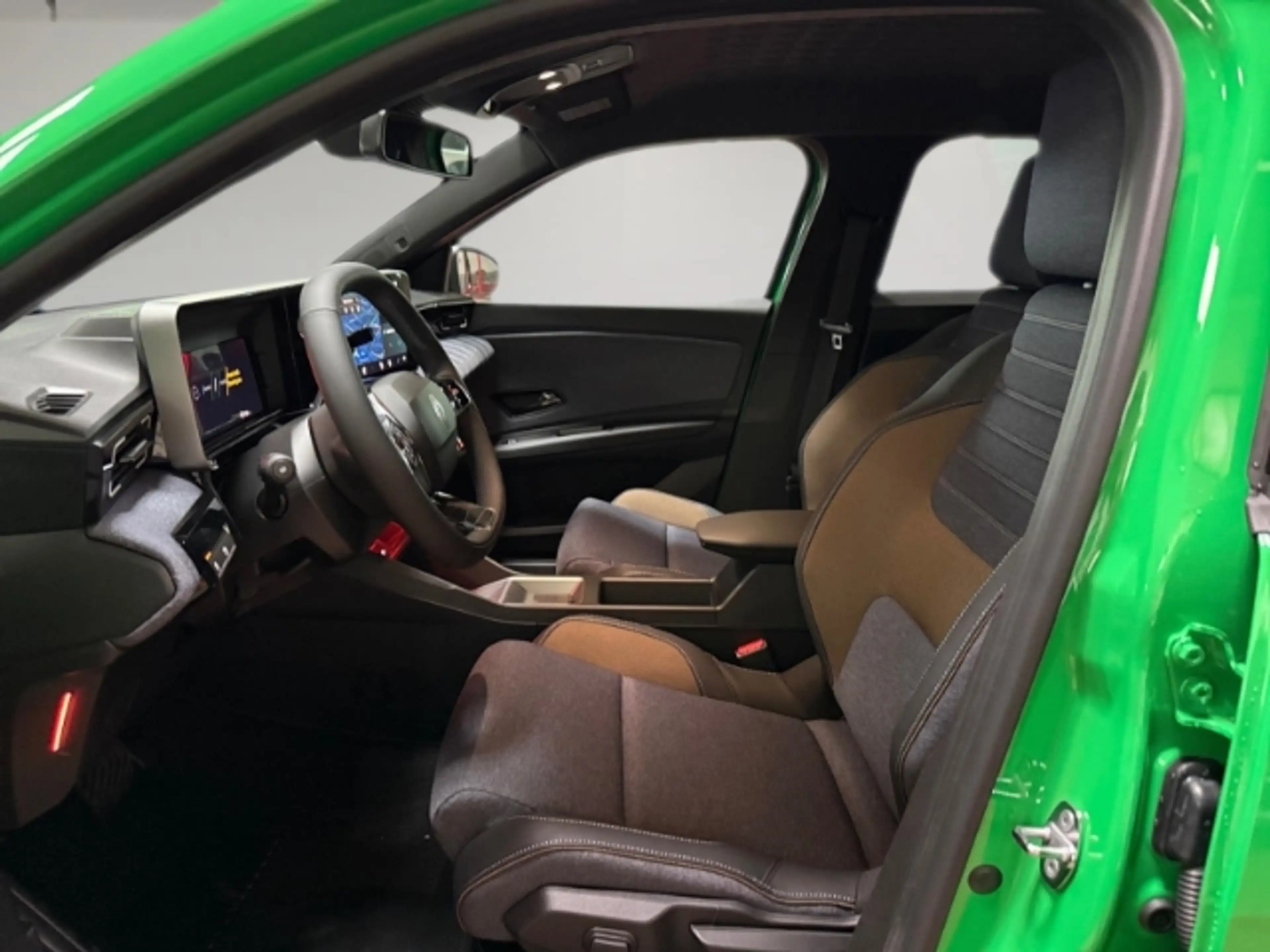 Renault R 5 E-Tech Techno 150 Comfort Range ALLWETTERREIFEN SI — photo 6