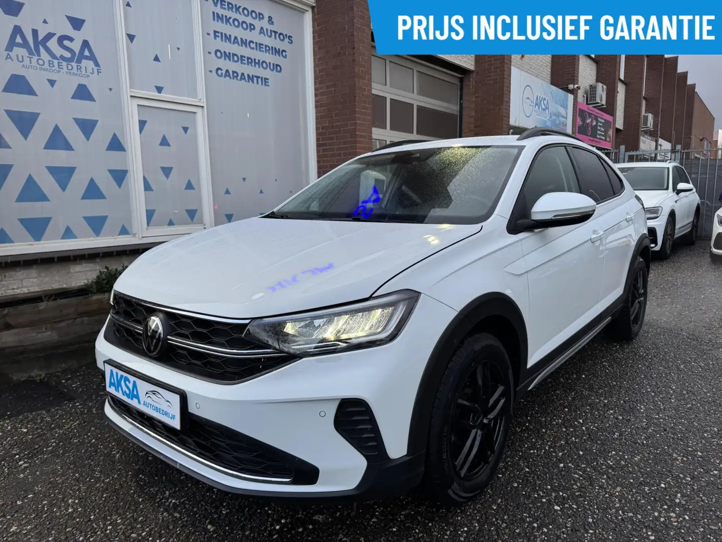 Volkswagen Taigo 1.0 TSI Life DSG CarPlay Camera Trekhaak LaneAssis Wit - 1