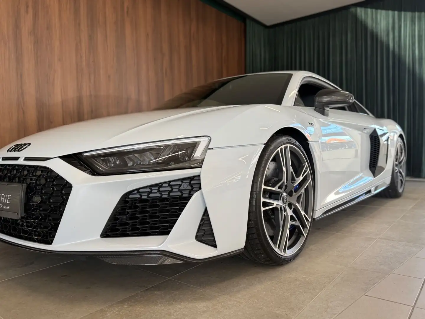 Audi R8 Coupe 5.2 FSI quattro performance°Carbon°B&O Grau - 2
