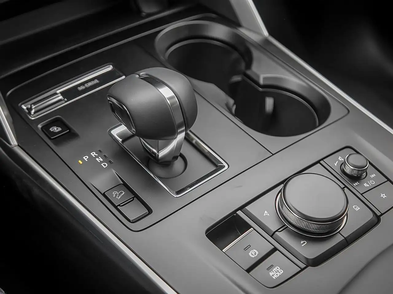 Mazda CX-90 PHEV снимка Mazda CX-90 PHEV