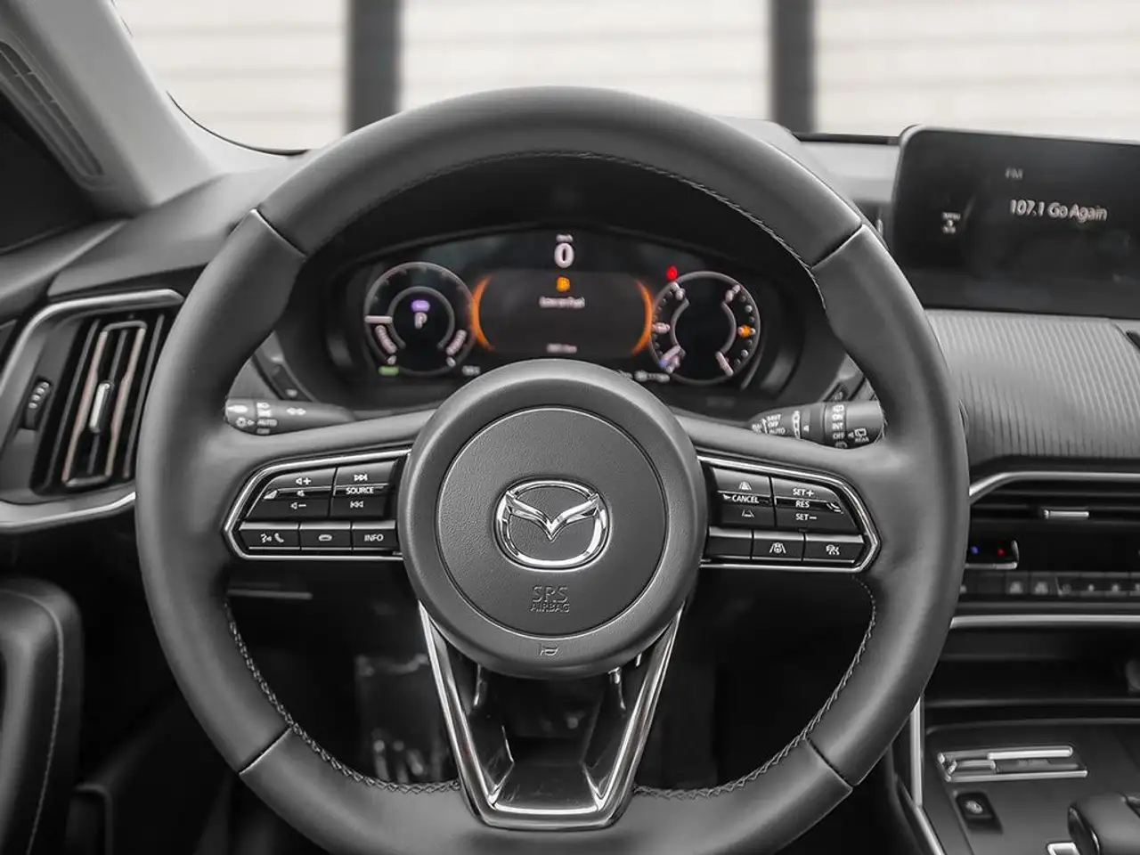 Mazda CX-90 PHEV снимка Mazda CX-90 PHEV