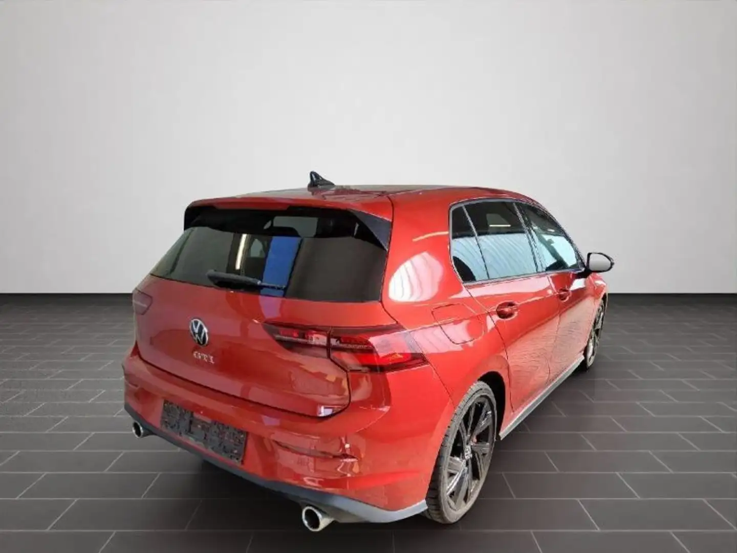 Volkswagen Golf GTI 2.0 TSI DSG | 18" | ACC | Business Prem Rot - 2